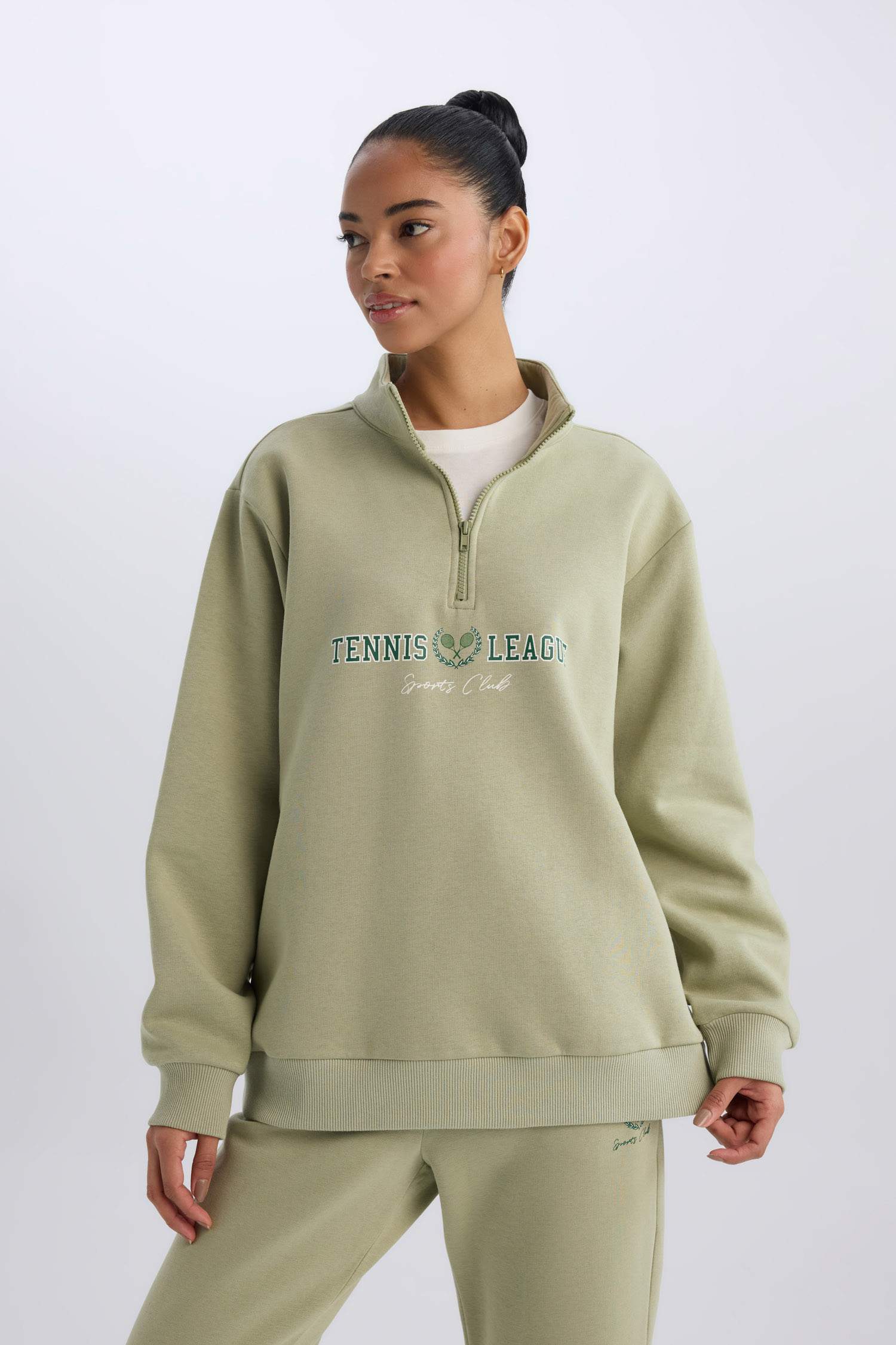 Oversize Geniş Kalıp Fermuarlı Dik Yaka Baskılı Kalın Sporcu Sweatshirt