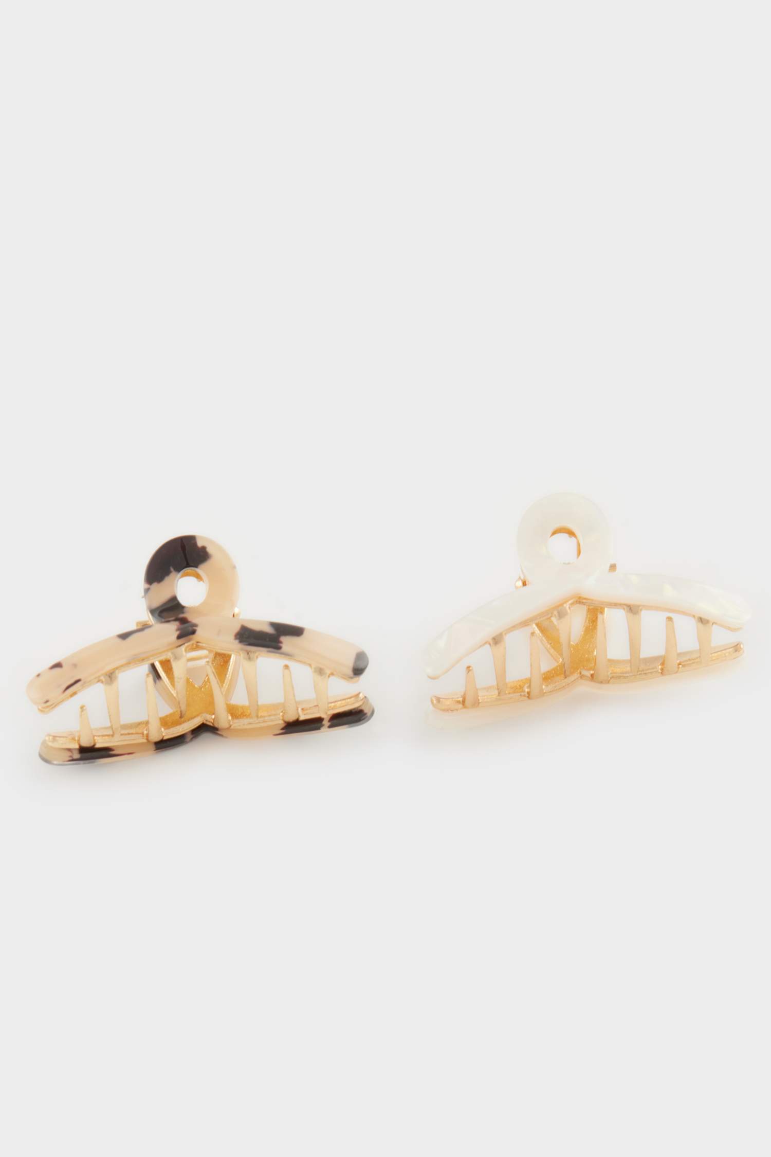 مشبك شعر نسائي تايجر