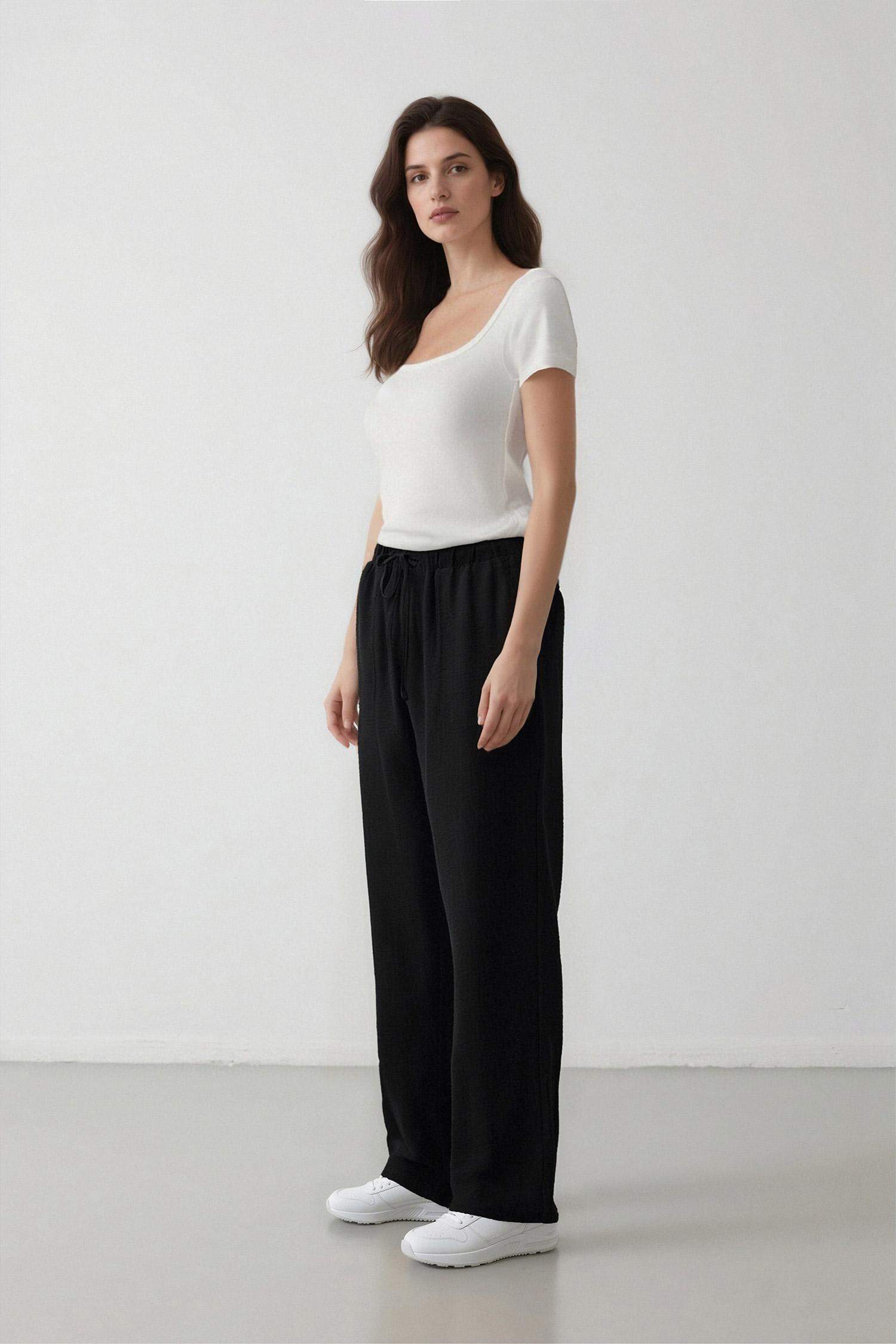 Carrot Fit Regular Hem Trousers