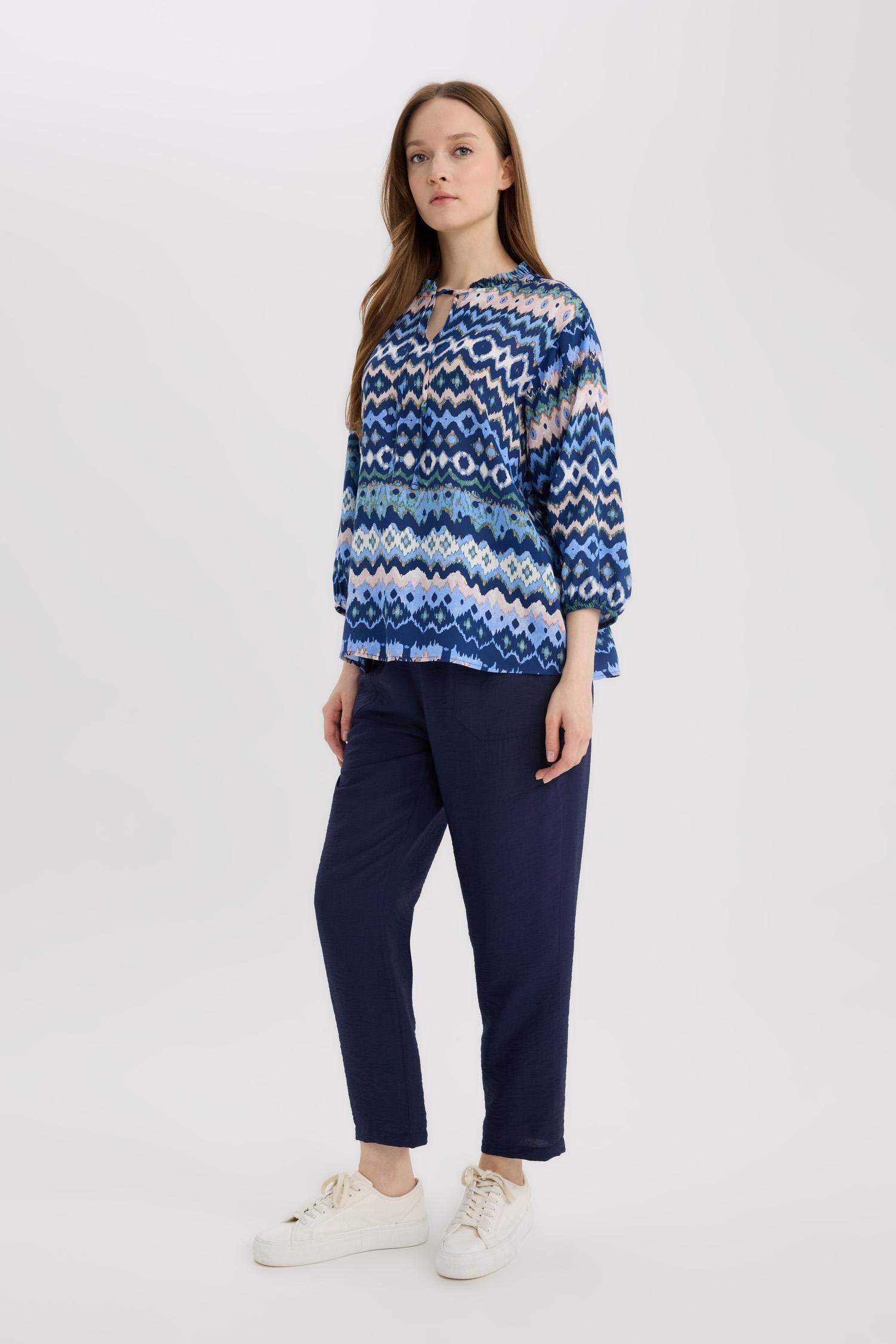 بنطلون بيزك سادة قصة عادية ورجل عادية كحلي