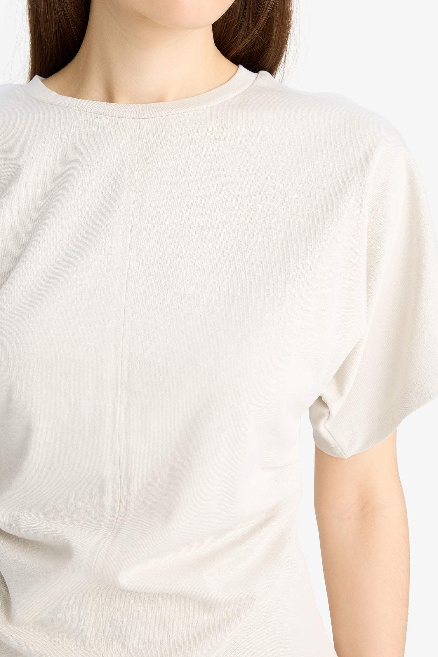 Slim Fit Dar Kesim Bisiklet Yaka Premium Kısa Kollu Tişört