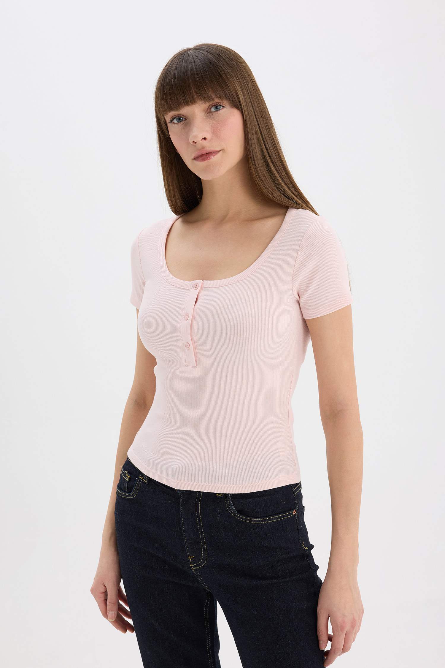 Slim Fit Dar Kesim Yuvarlak Yaka Basic Düz Fitilli Kaşkorse Kısa Kollu Tişört