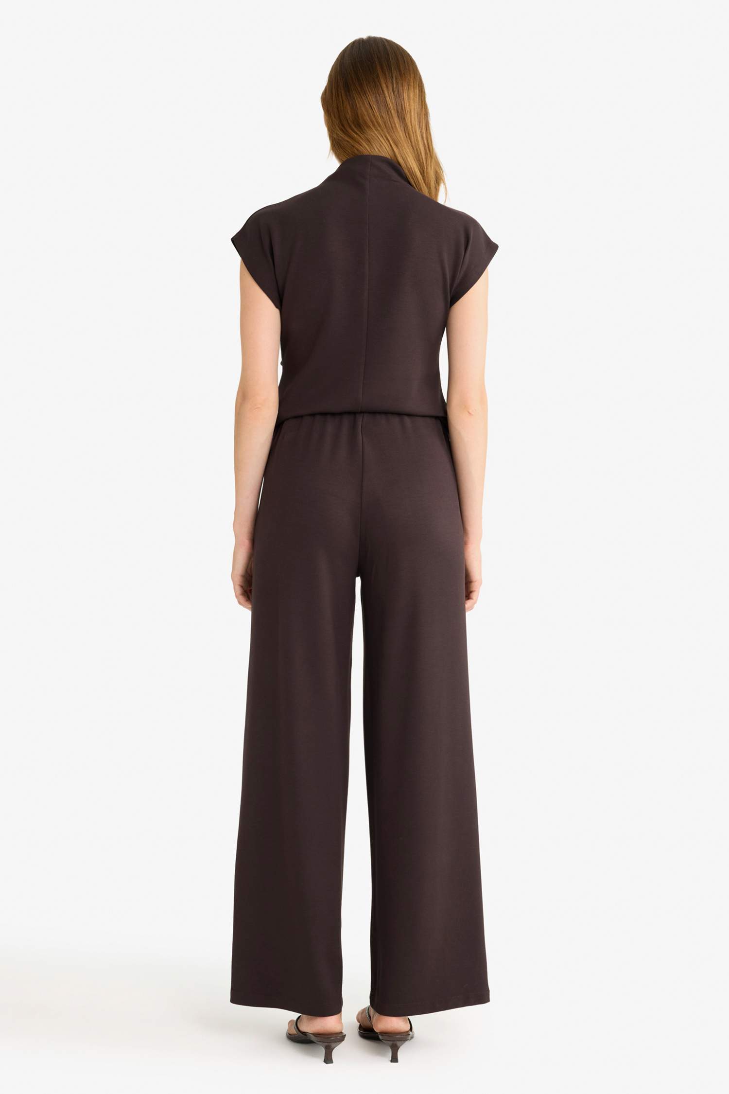 سروال بيكة وايد ليج