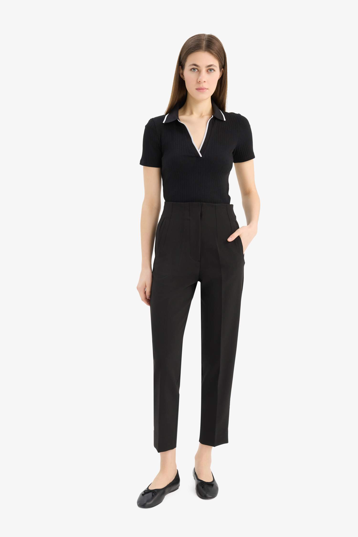 Slim Fit Dar Kesim Polo Yaka Fitilli Kaşkorse Kısa Kollu Tişört