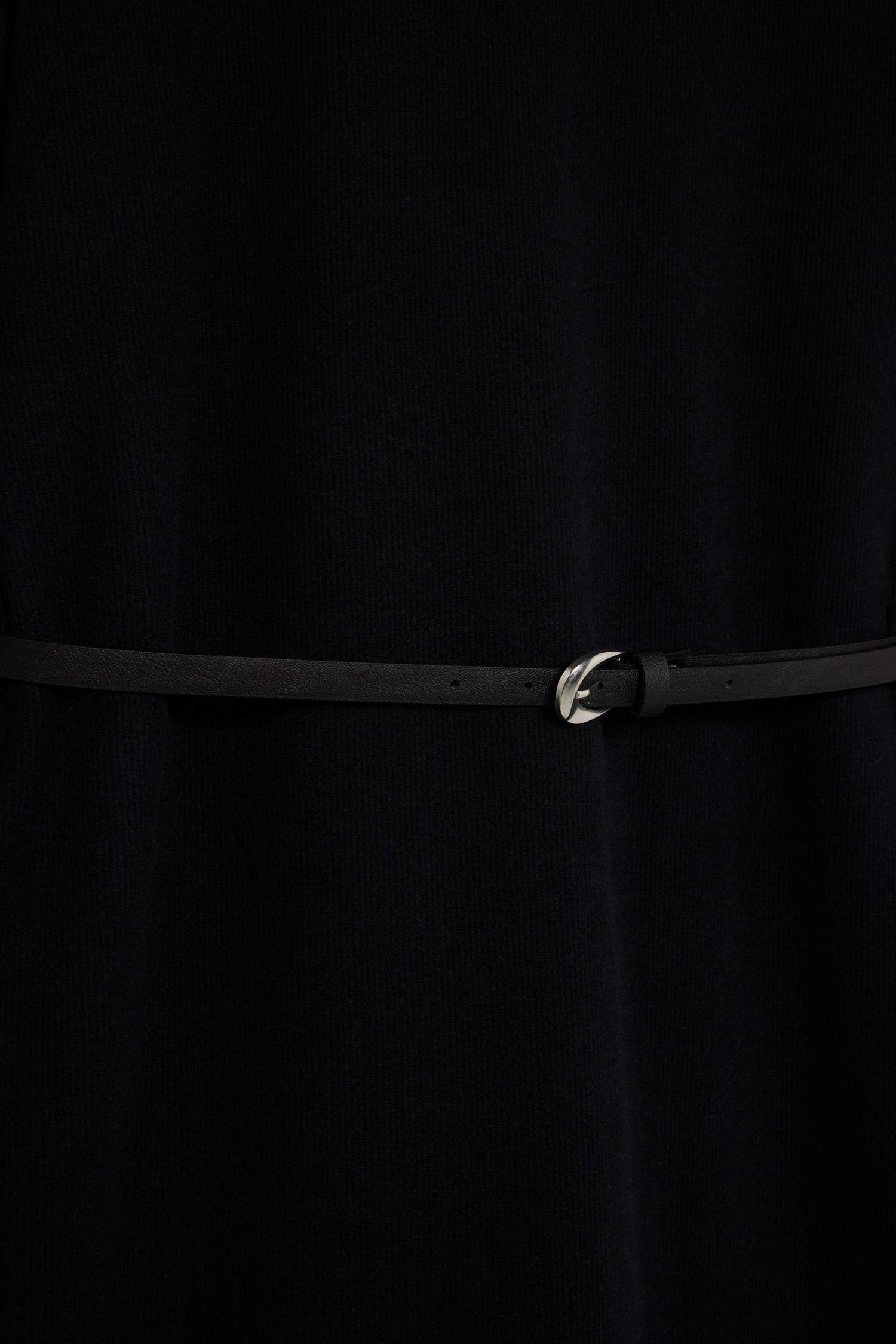 Regular Fit Bisiklet Yaka Uzun Kollu Kemerli Selanik Kumaş Maxi Tesettür Elbise