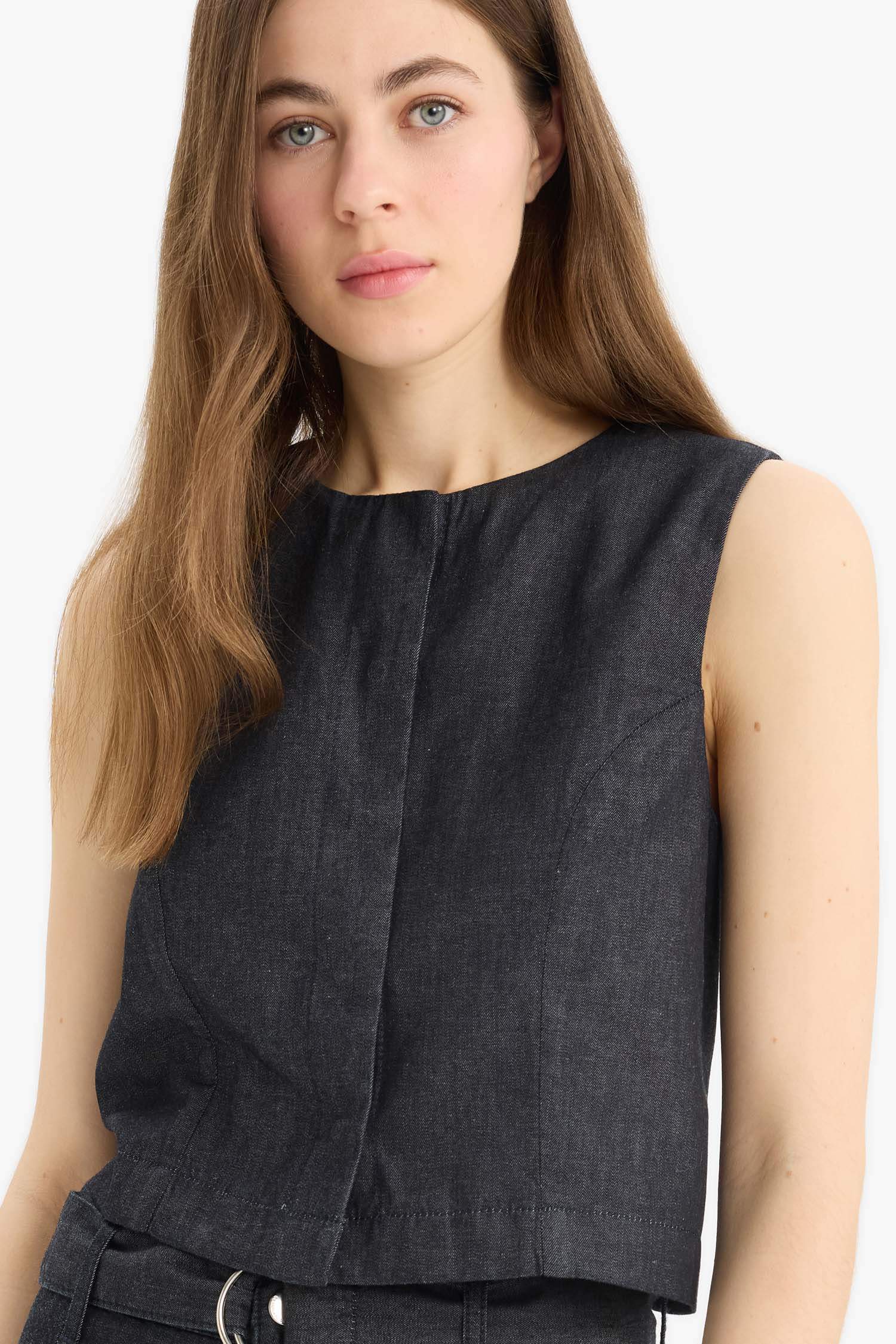 Yıkamalı Soluk Efektli Yumuşak Jean Yelek