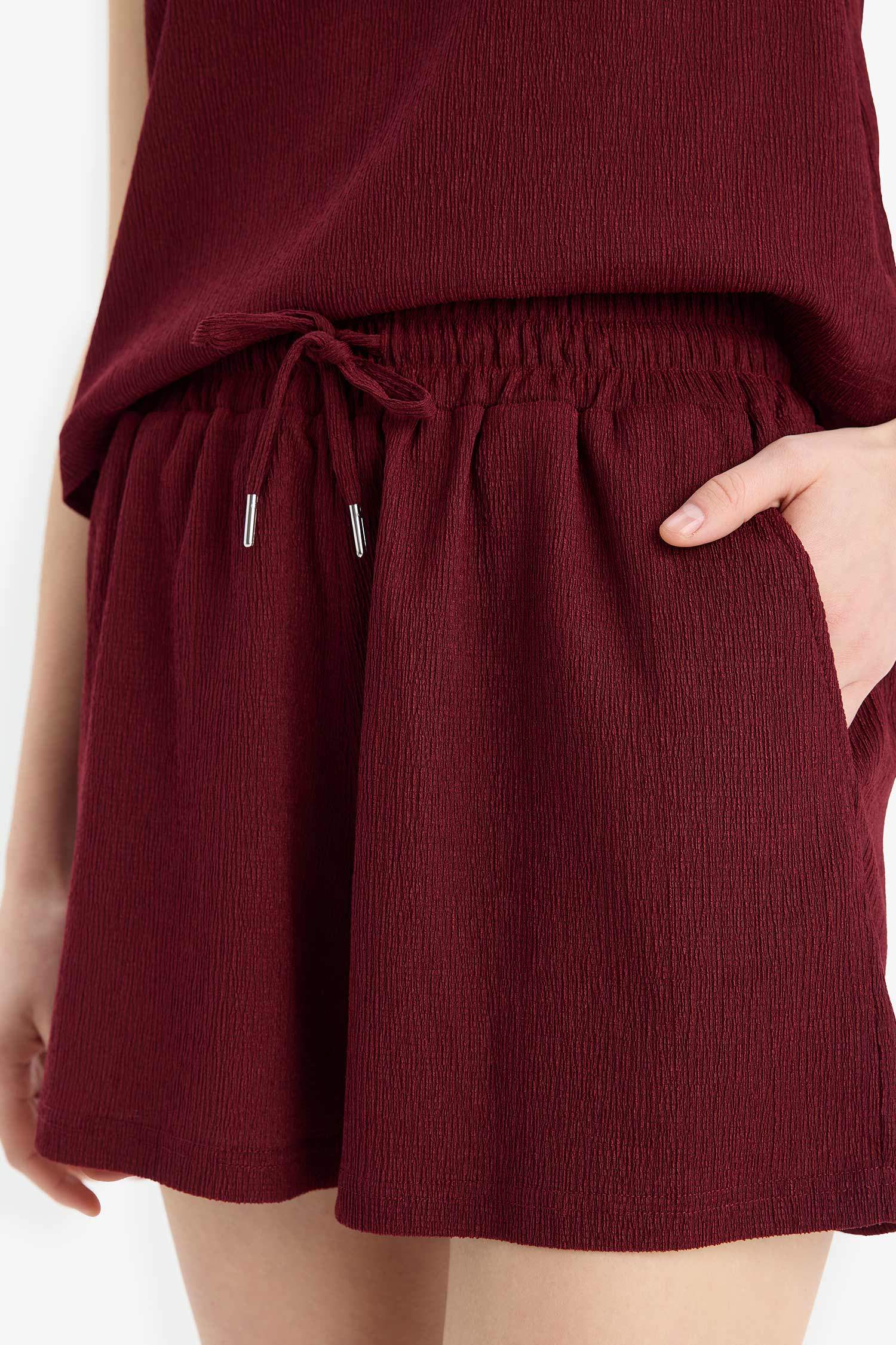 Шорты свободного кроя из жатой ткани