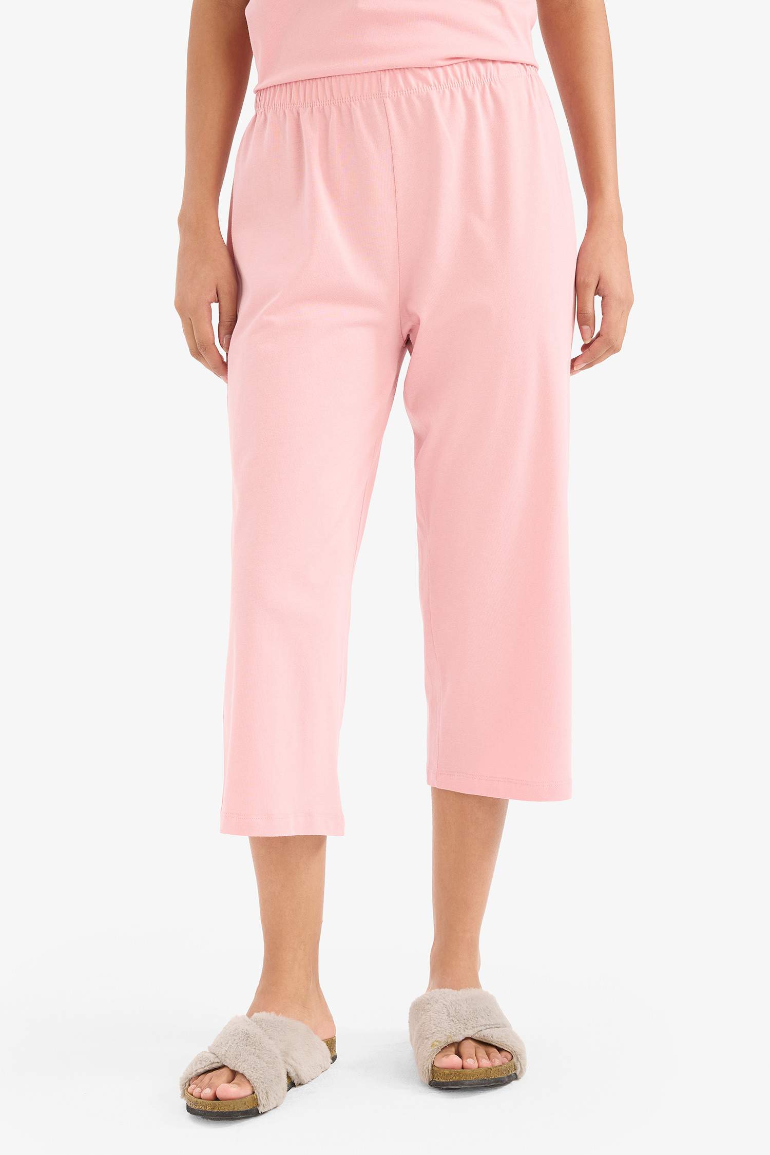 Pijama Takımı Kısa Kollu Üstü Kapri Altı