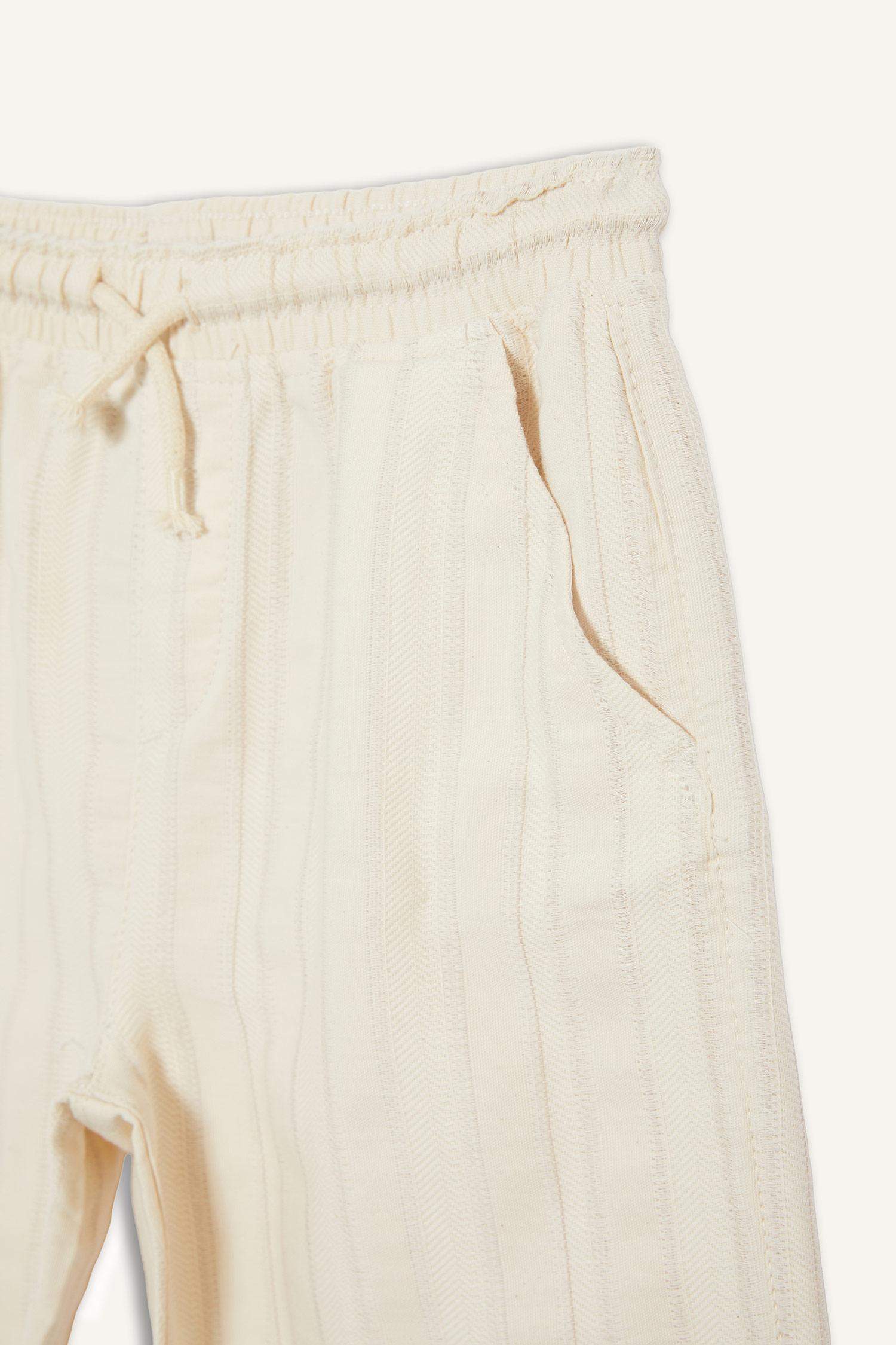 Boy Regular Fit Shorts