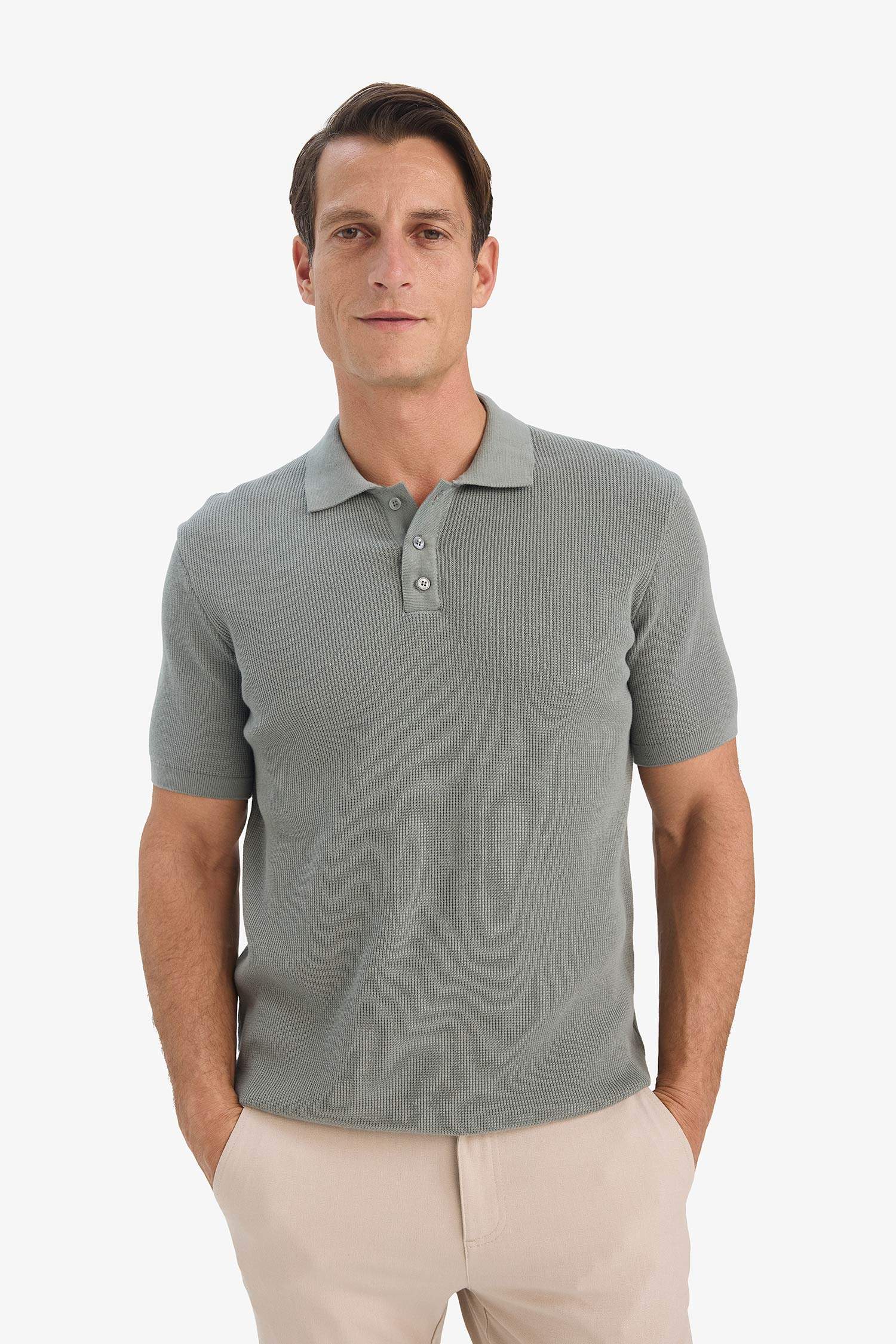 %100 Pamuk Standart Fit Polo Yaka Kısa Kollu Triko Tişört