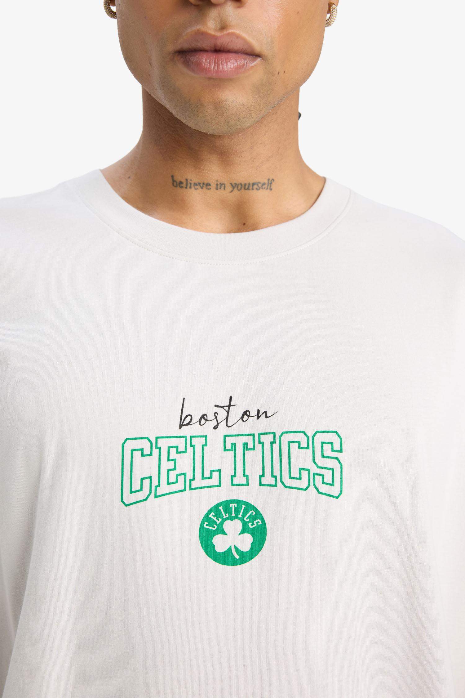 %100 Pamuk NBA Boston Celtics Oversize Geniş Kalıp Bisiklet Yaka Sırt Baskılı Kısa Kollu Tişört