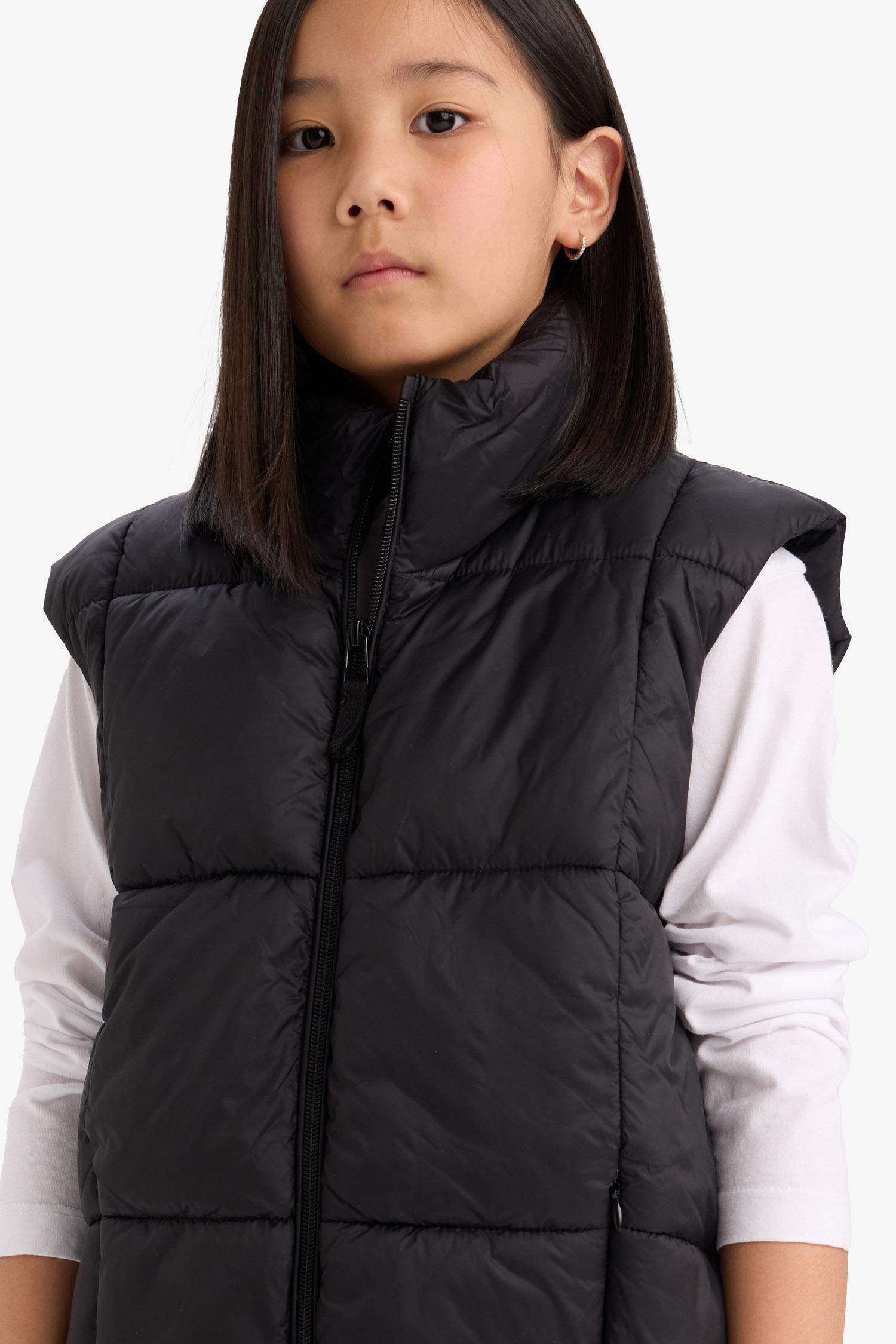 فيست بناتي وتر بروف