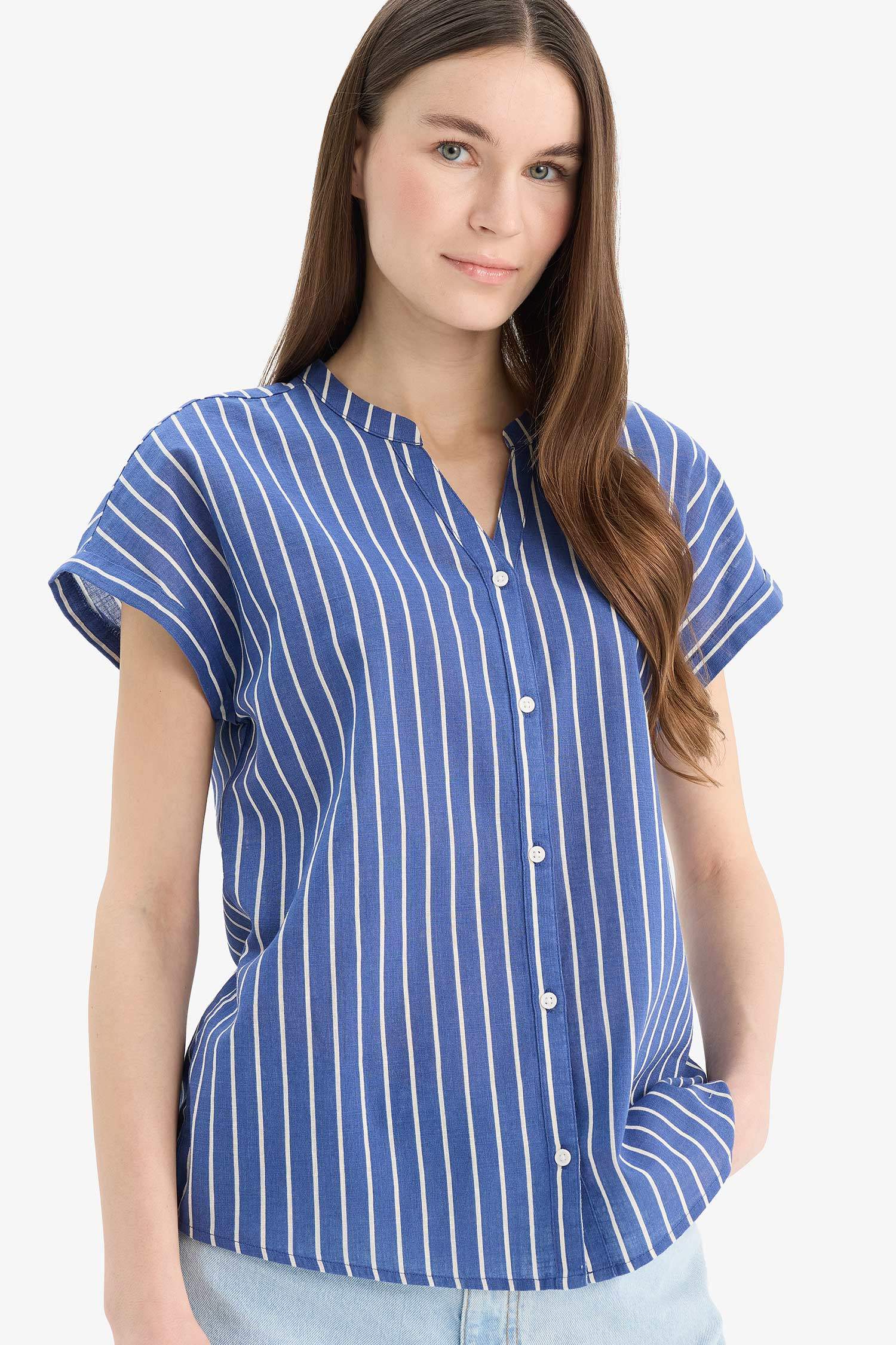 Regular Fit с круглым вырезом, с коротким рукавом рубашка