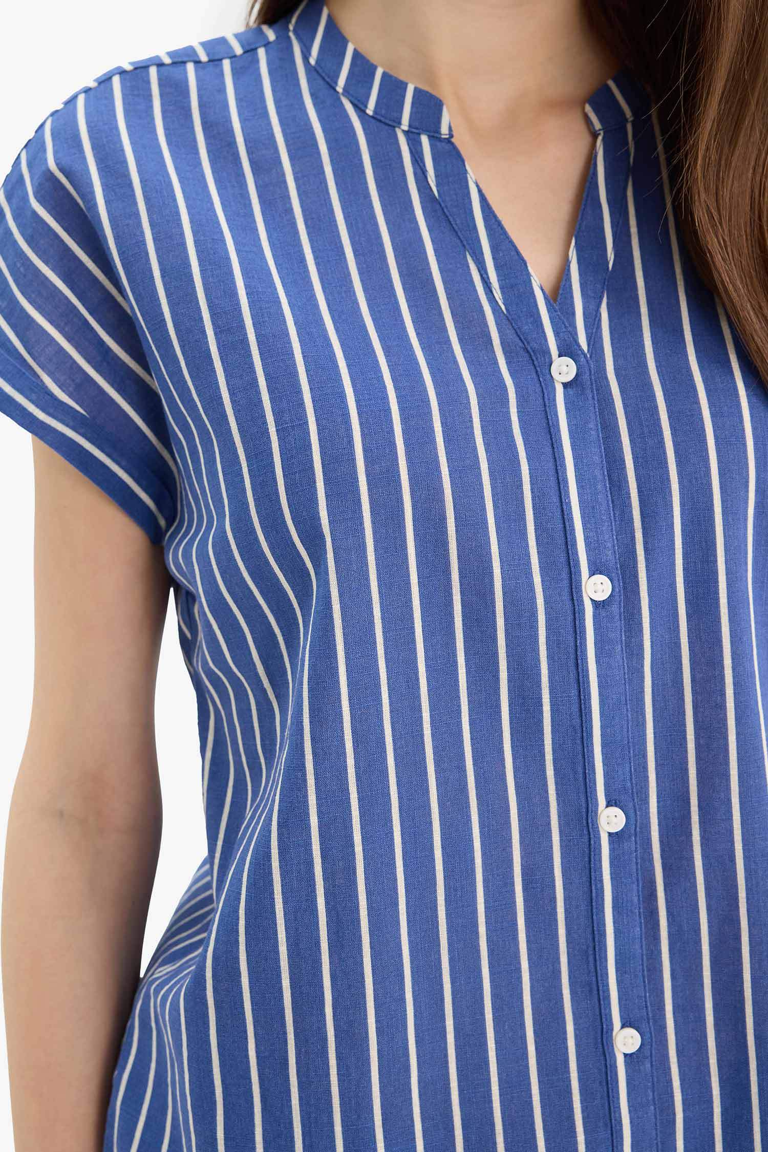 Chemise à manches courtes et col rond Coupe régulière