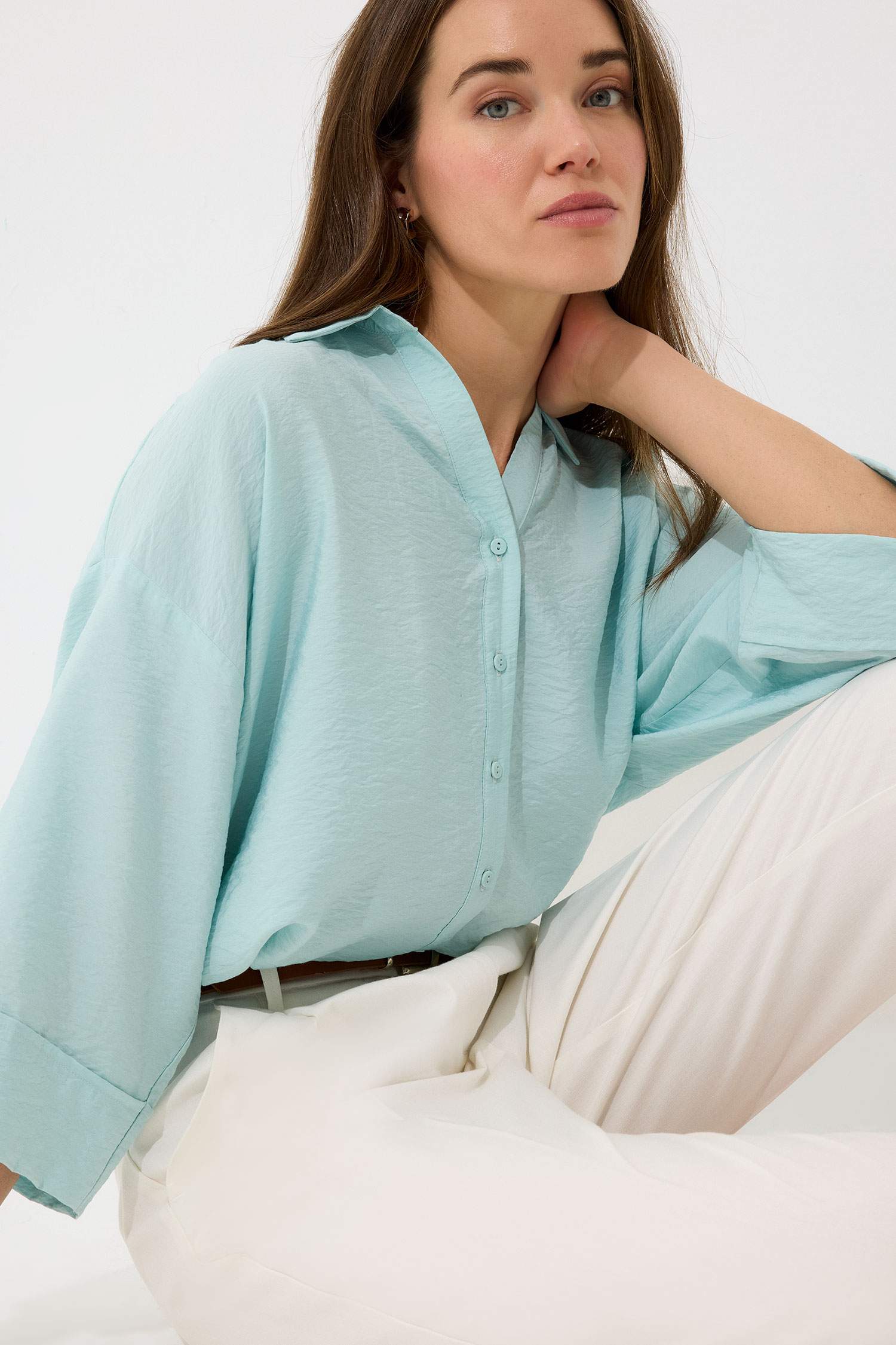 Chemises à manches longues Col En V