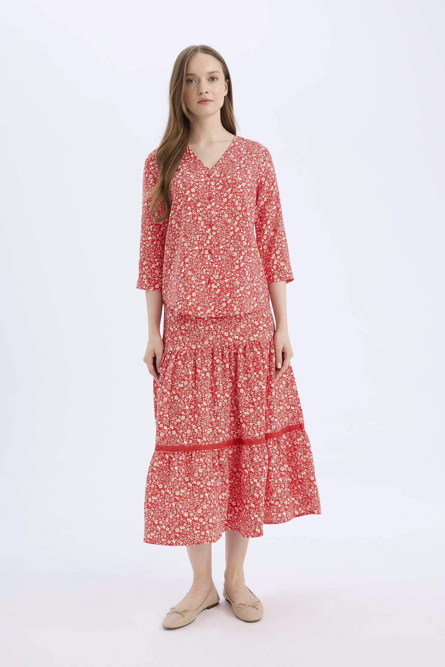 قميص ردن طويل قصة عادية بياخة V