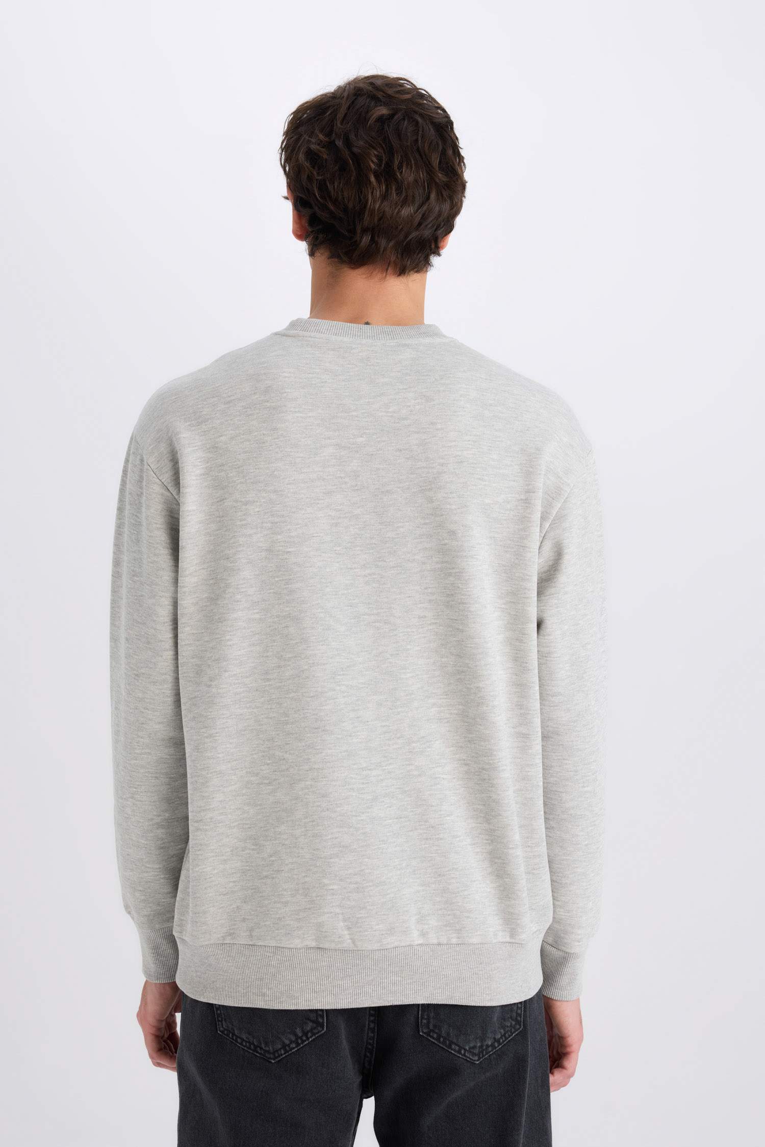 Oversize Geniş Kalıp Bisiklet Yaka Kalın Basic Düz Sweatshirt