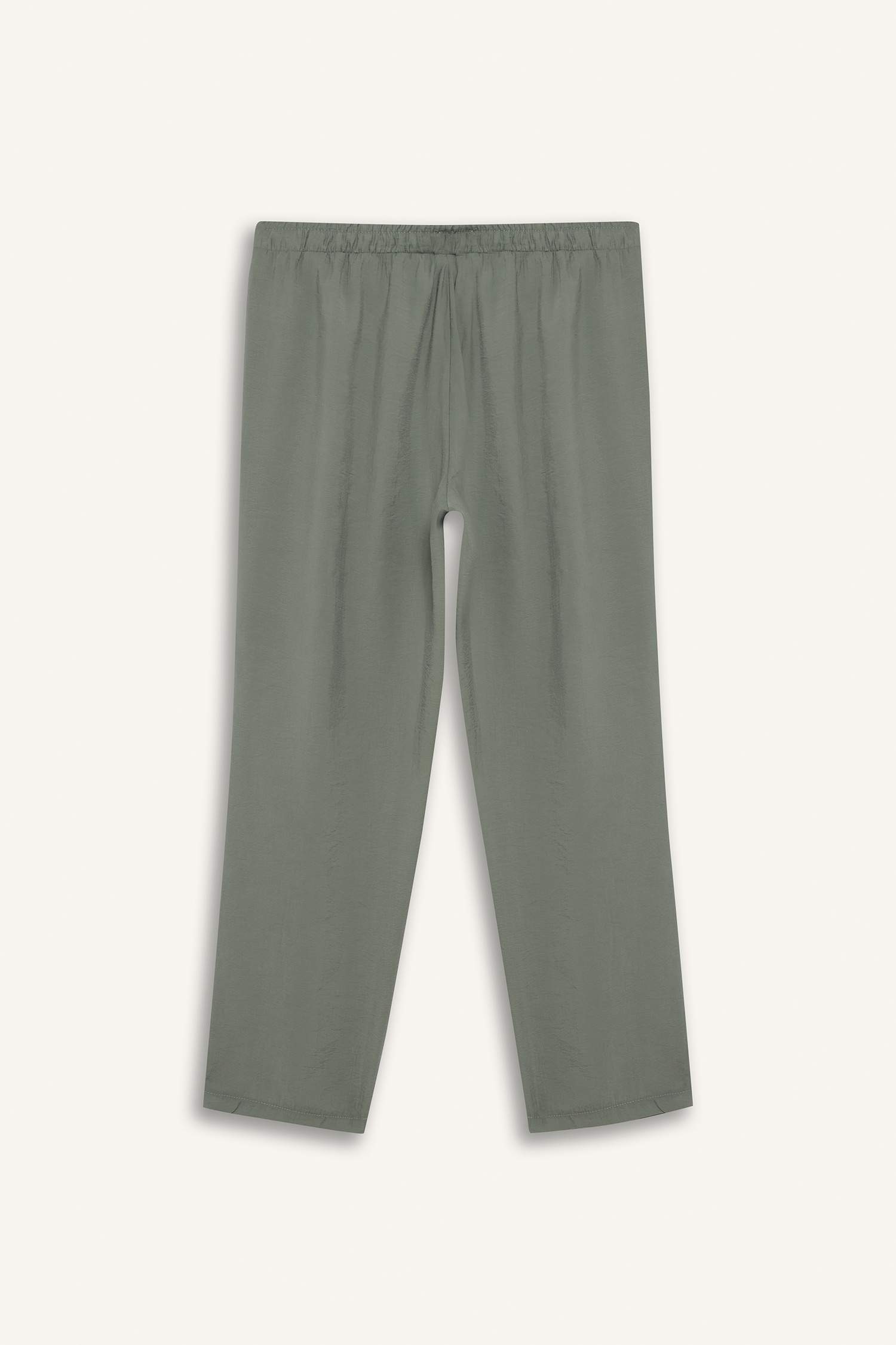 بنطرون سادة بيزك قصة مستقيمة برجل عادي بجيب وخصر عالي