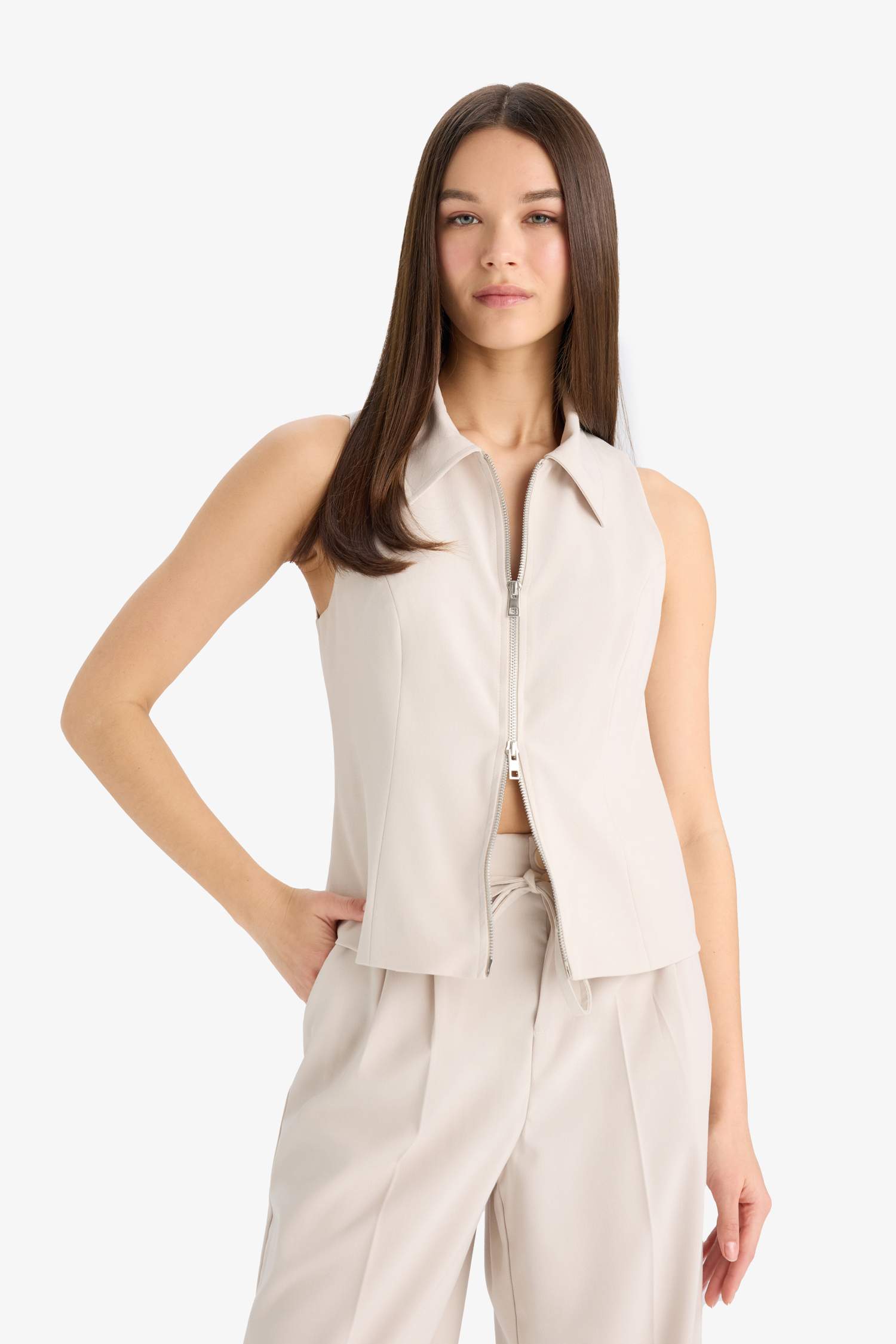 Polo Yaka Fermuarlı Dokuma Yelek