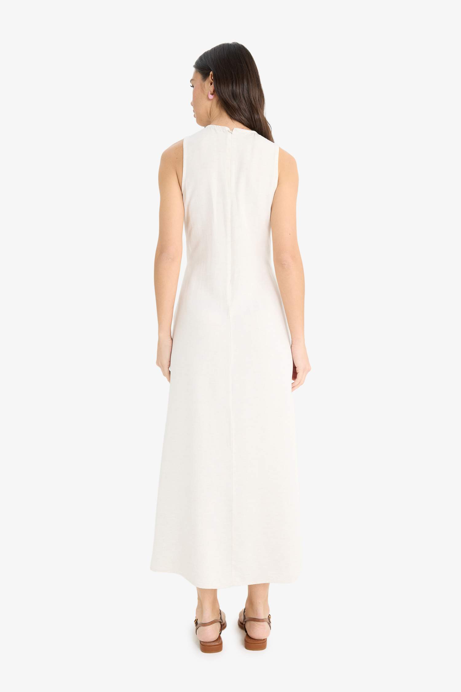 Bisiklet Yaka Cepli Basic Düz Keten Karışımlı Kolsuz Maxi Yazlık Elbise