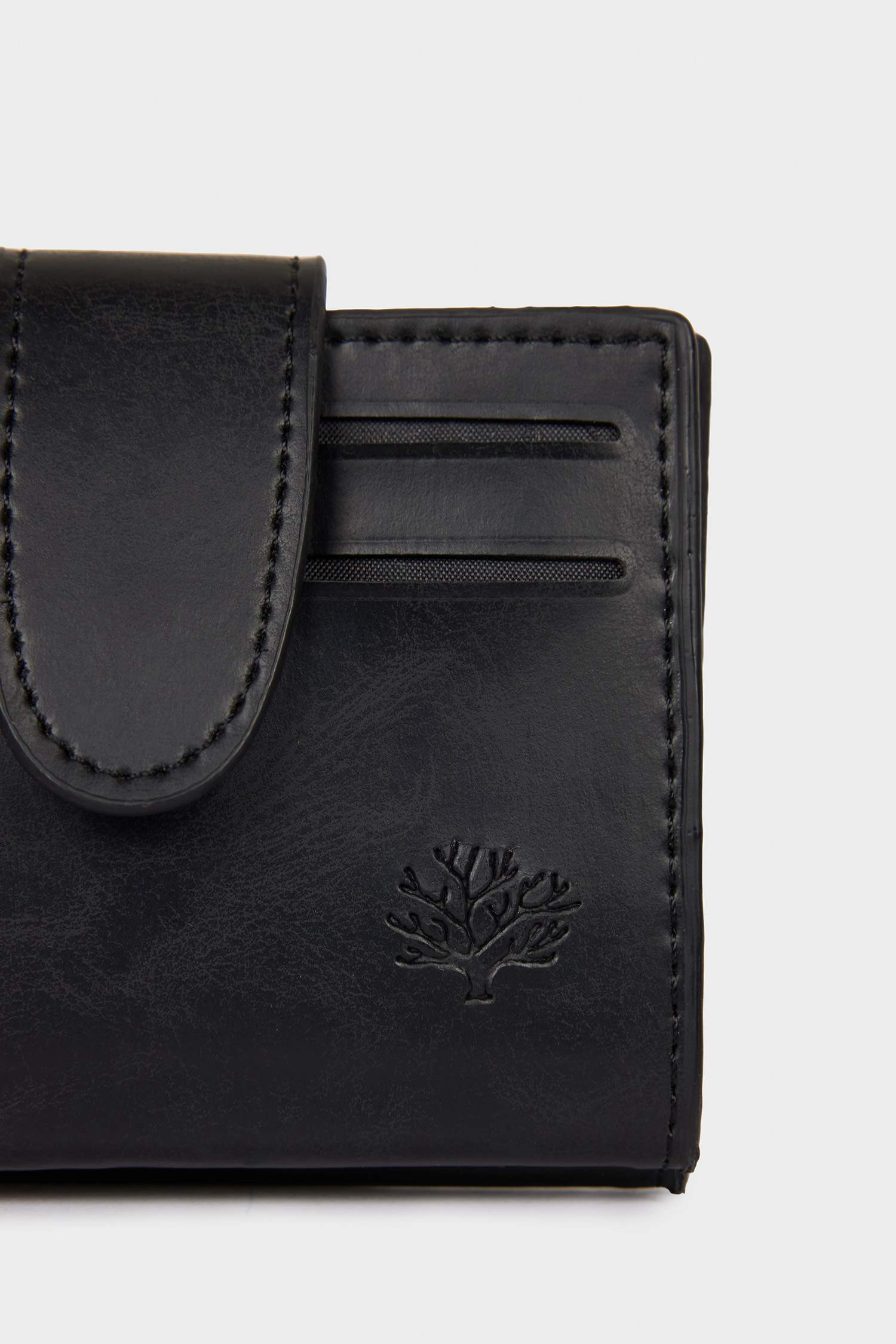 محفظة جلد صناعي