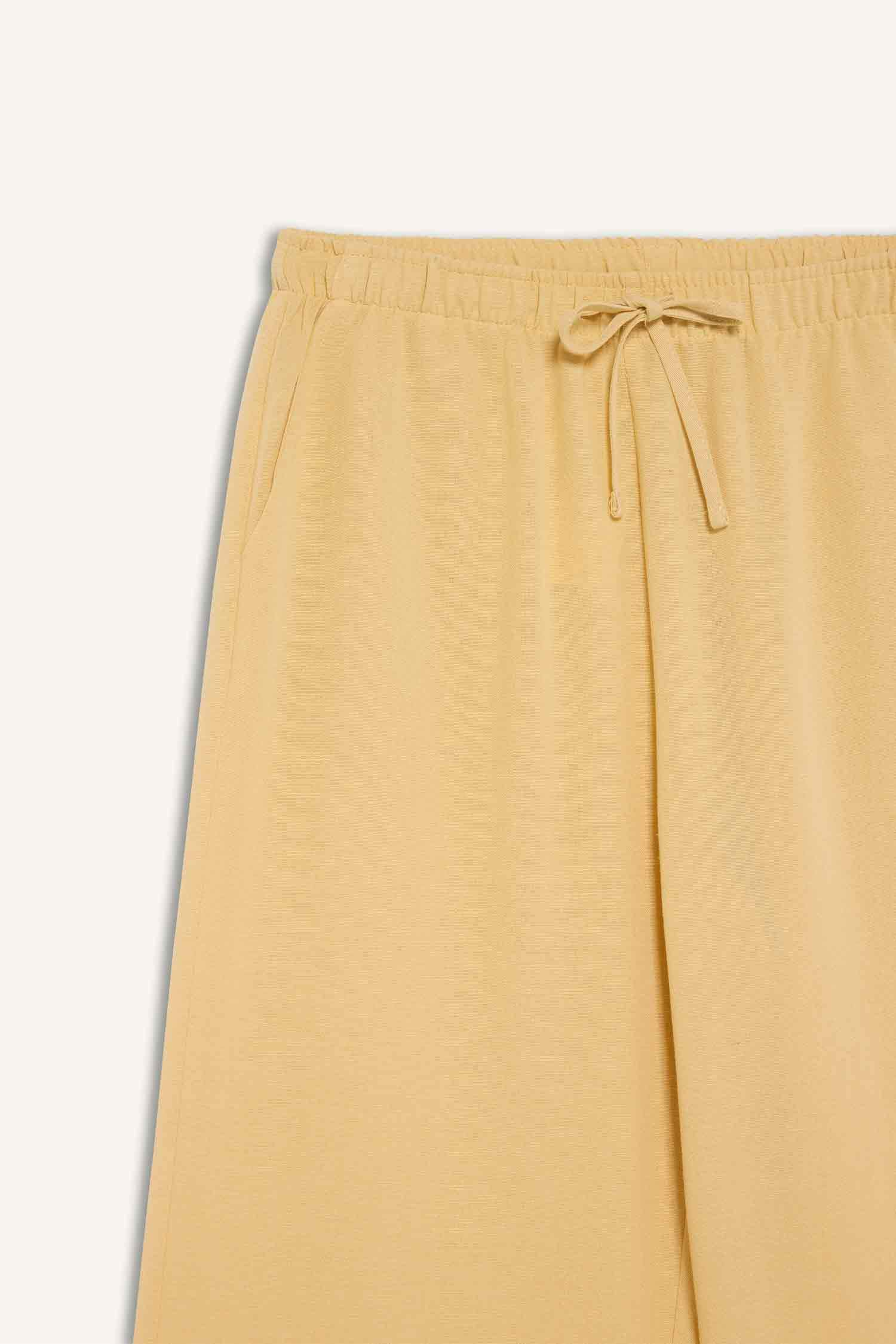 Straight Leg Linen-Blend Capri Pants