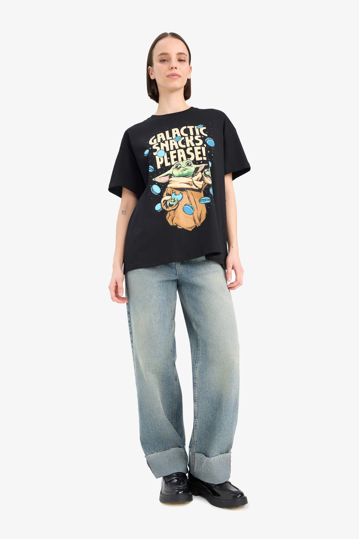 Star Wars-Mandalorian Oversize Geniş Kalıp Kısa Kollu Tişört