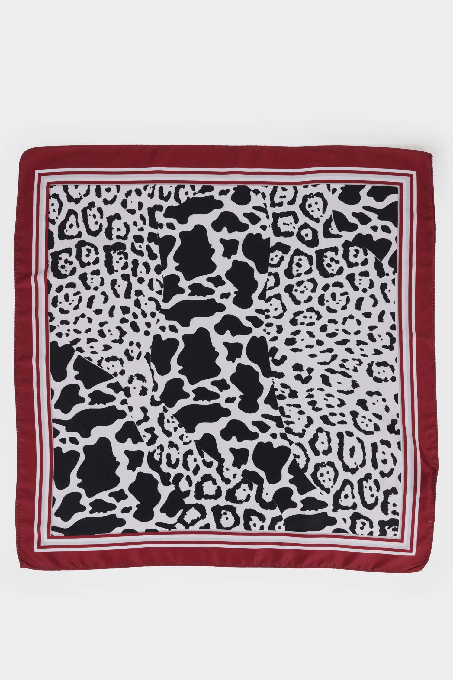 Kadın Desenli Saten Fular