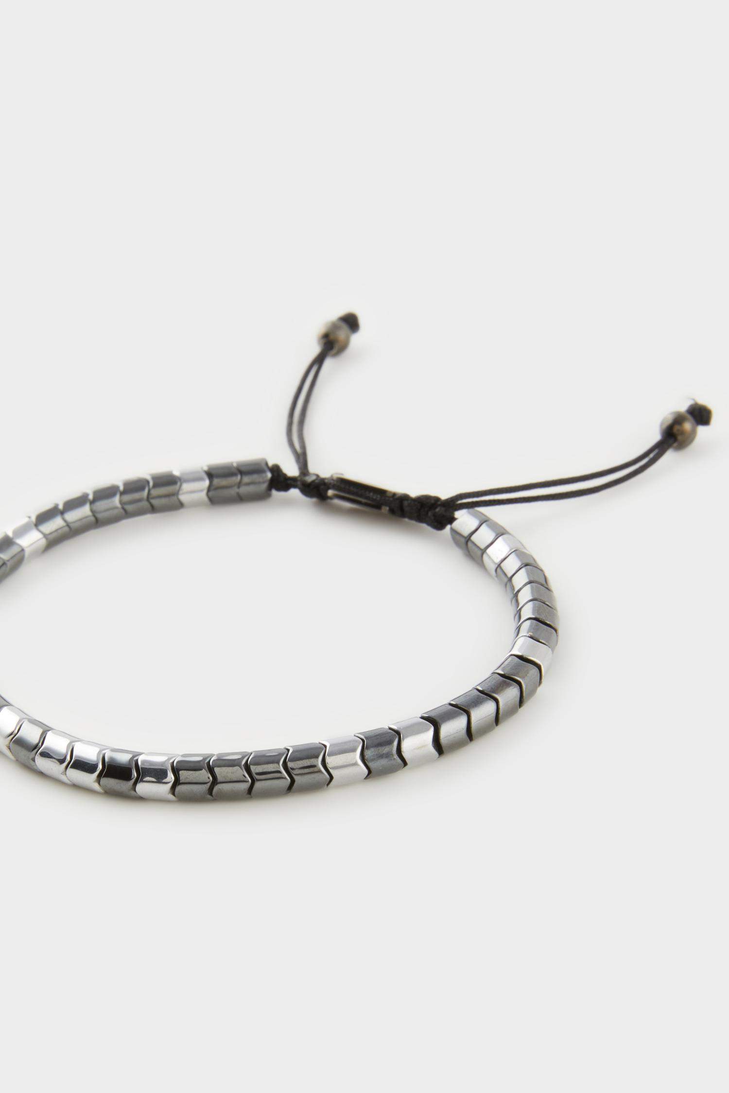 اسورة رجالي اسود من AtolyeWolf x DeFacto