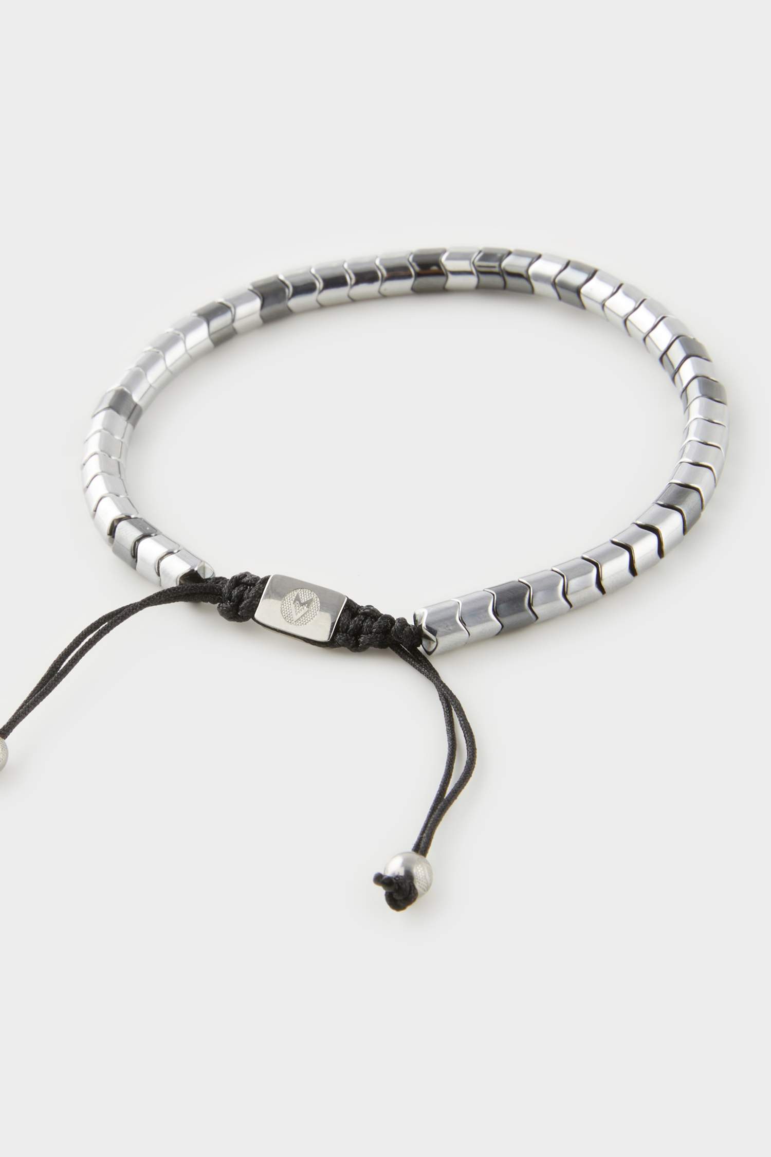 AtolyeWolf x DeFacto Erkek Gümüş Hematit Taşları Çelik Parçalı Bileklik