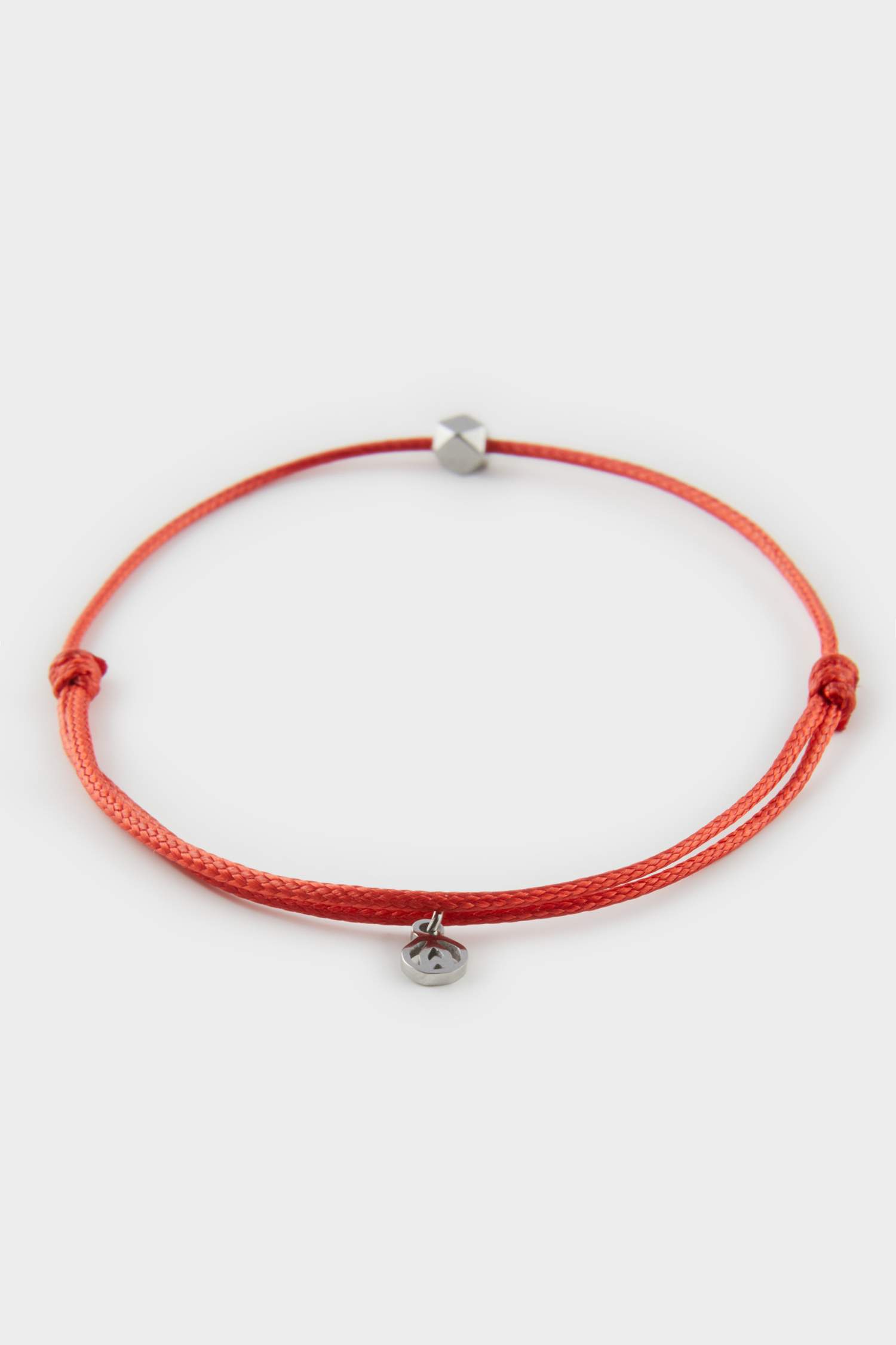 Bracelet porte-bonheur unisexe avec corde rouge et acier - AtolyeWolf x DeFacto