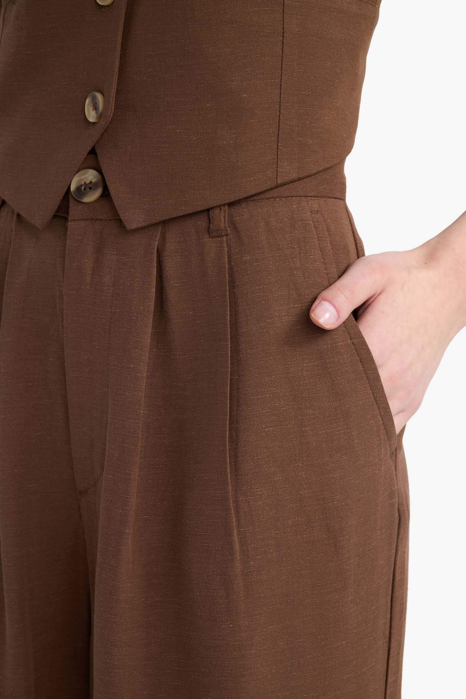 V Yaka Keten Karışımlı Blazer Yelek