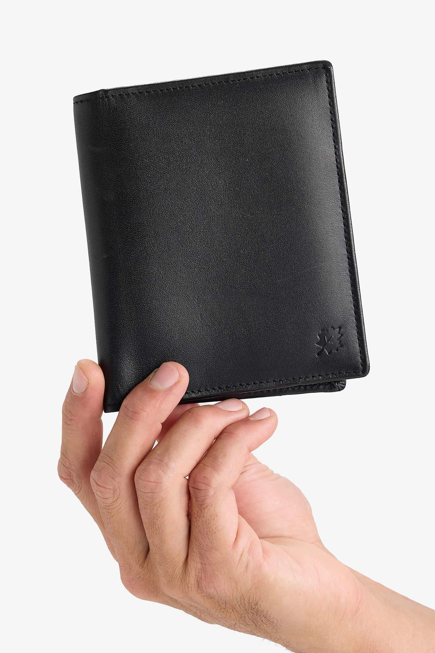 محفظة جواز سفر رجالي جلد