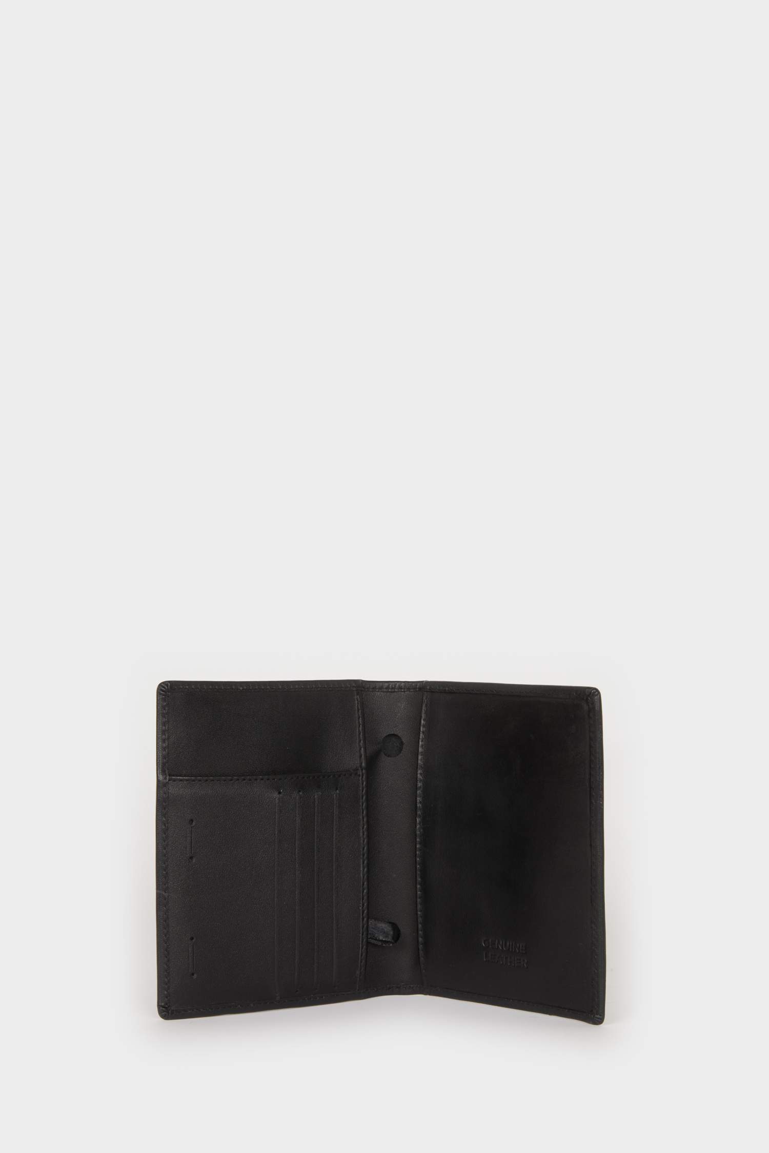 محفظة جواز سفر رجالي جلد