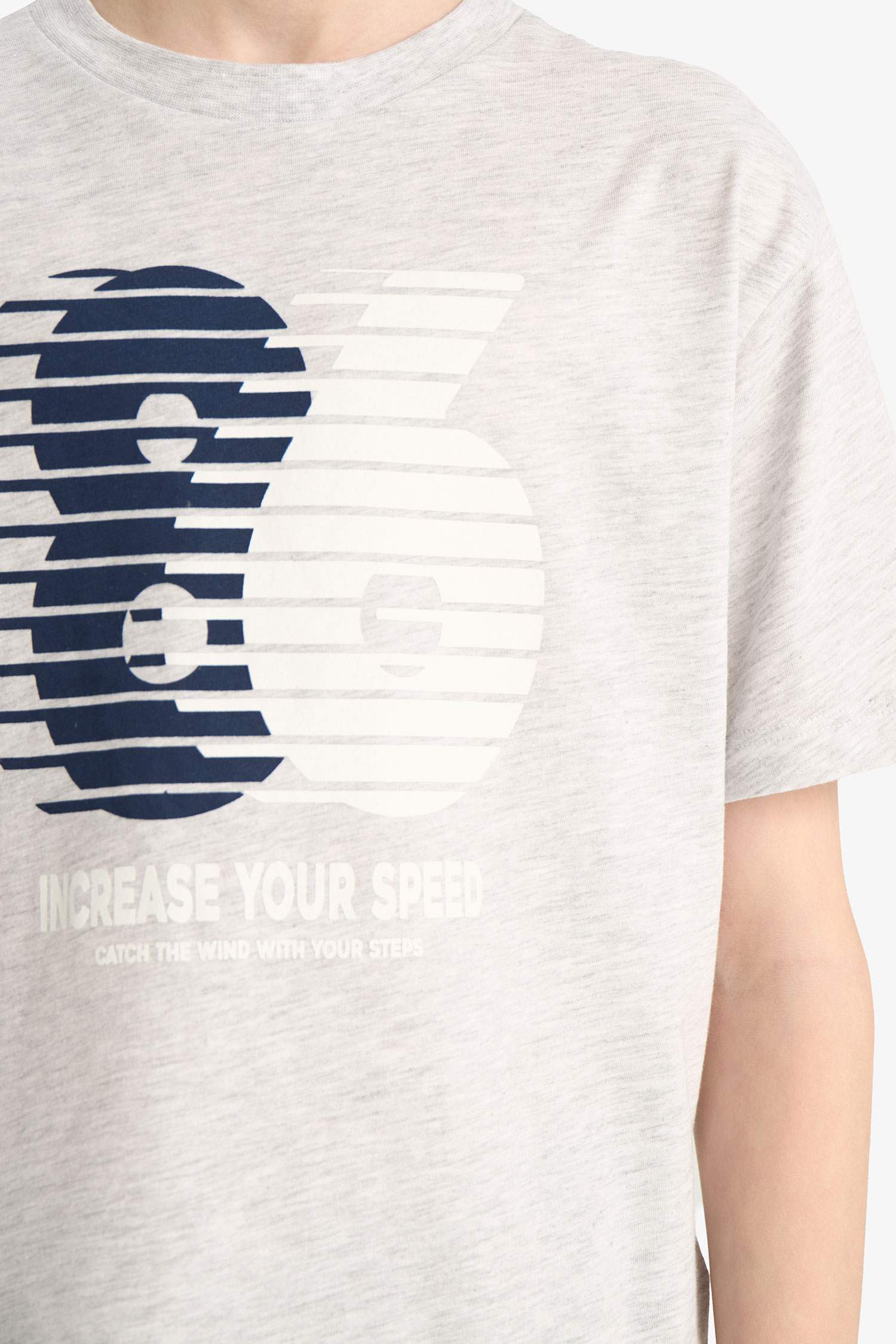 تيشيرت أولاد نص كم مطبوع قصة عادية برقبة مستديرة