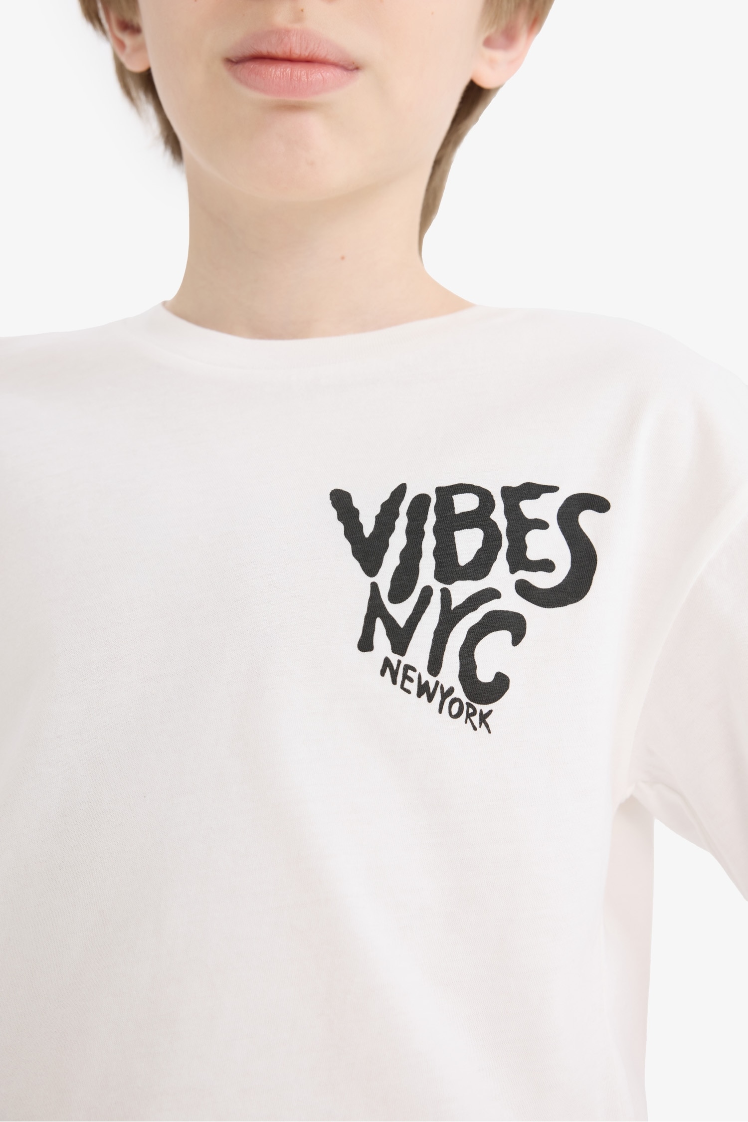 تيشيرت نص ردن ولادي مطبوع قصة عادية بياخة مستديرة