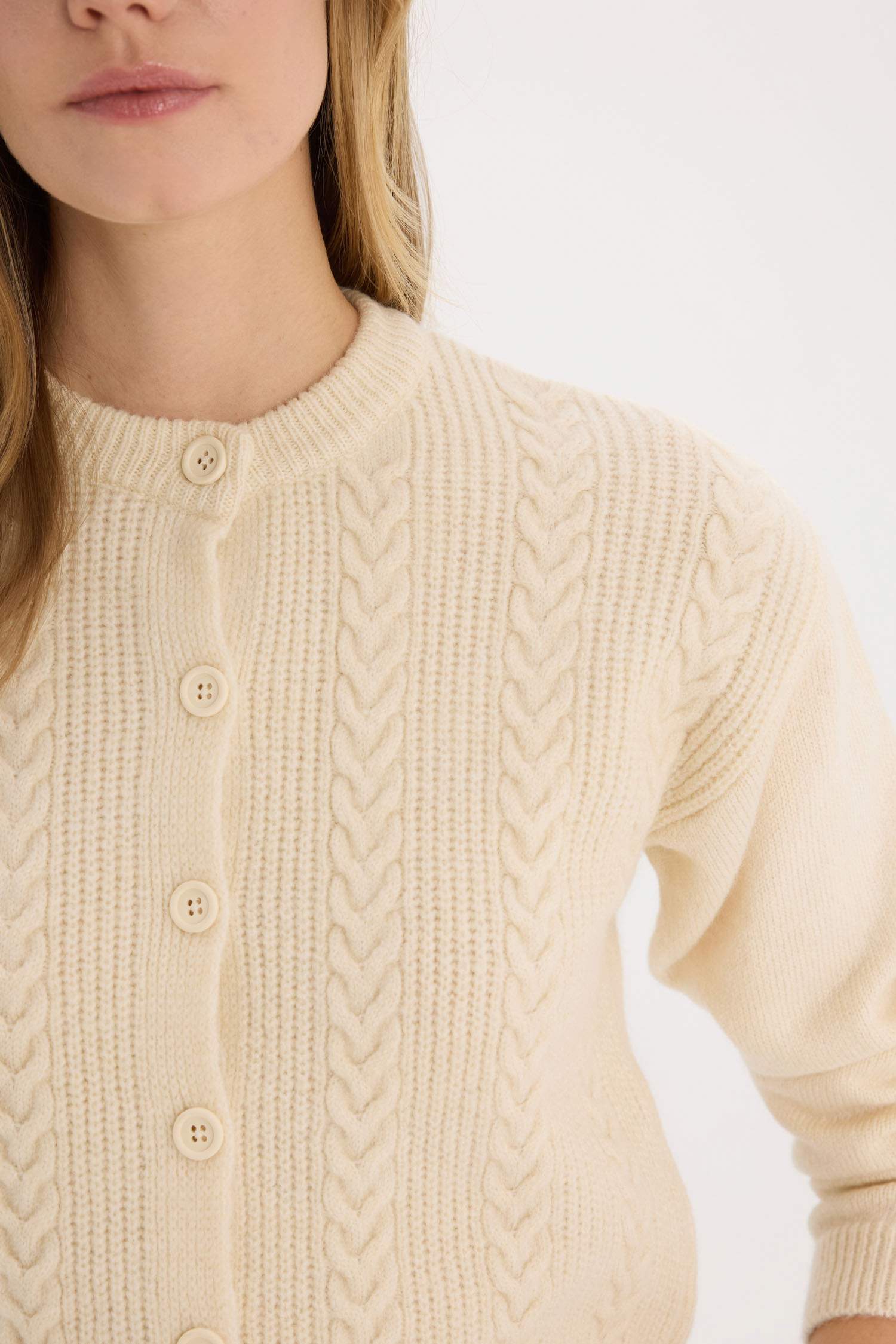 Basic Düz Bisiklet Yaka Triko Hırka