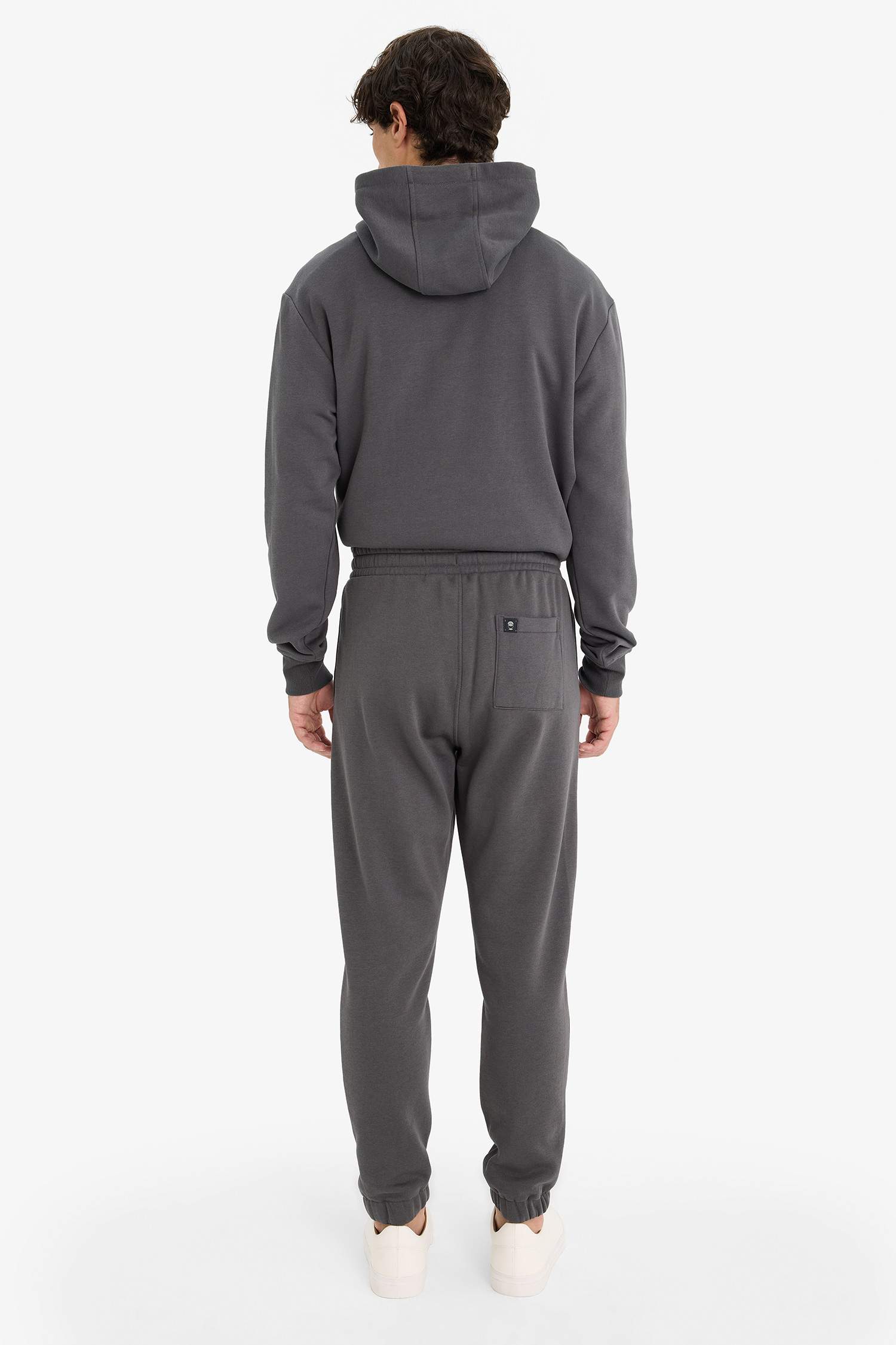 Regular Fit Beli Bağcıklı Cepli Paçası Lastikli Şardonlu Basic Düz Jogger Eşofman Altı