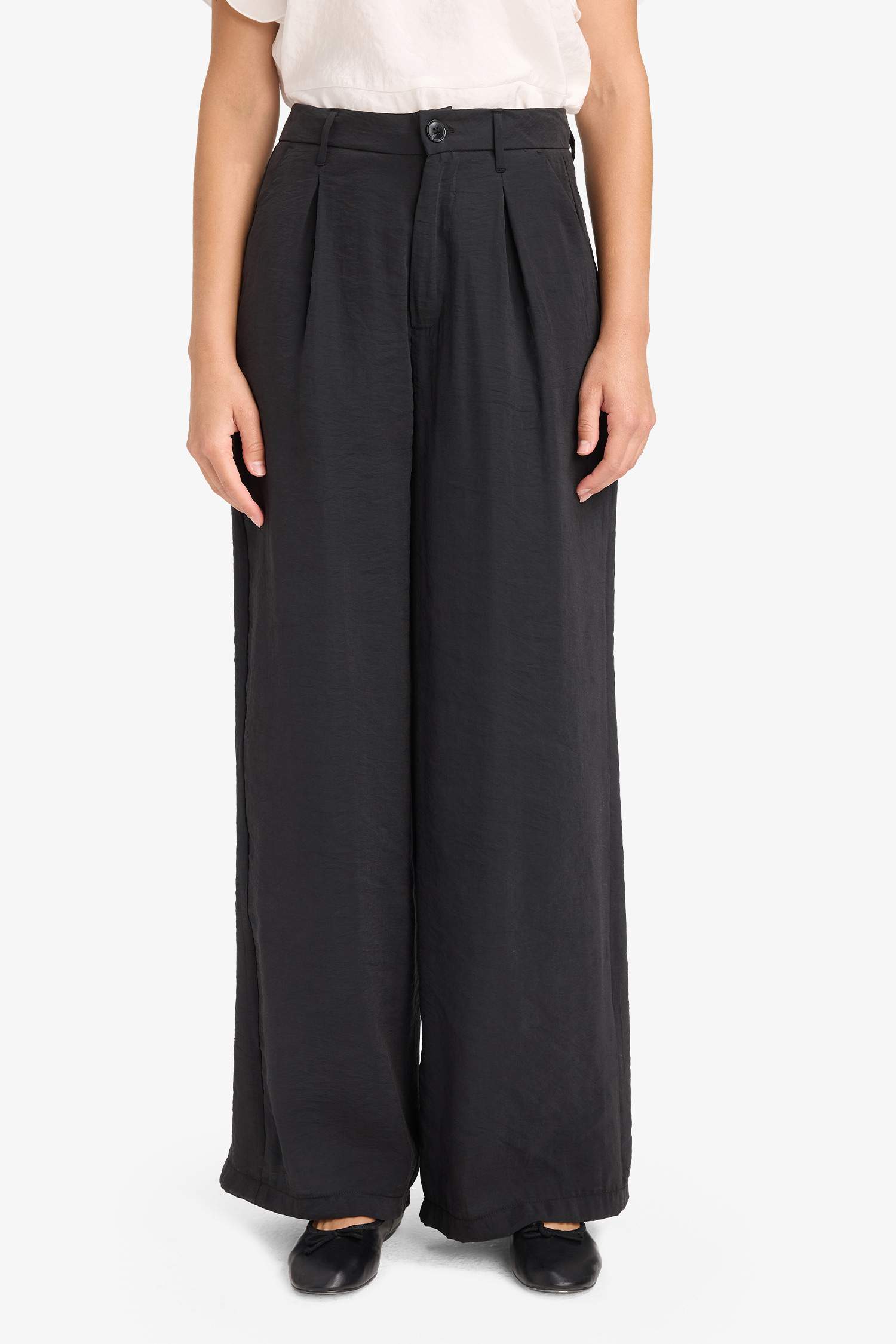 Carrot Fit High Waist Wide Leg Modal Trousers