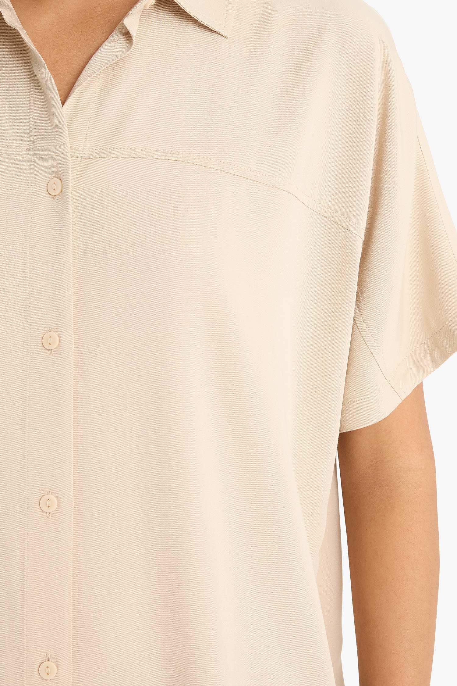 Boxy Fit Shirt Collar Belmando Short Sleeve Shirt