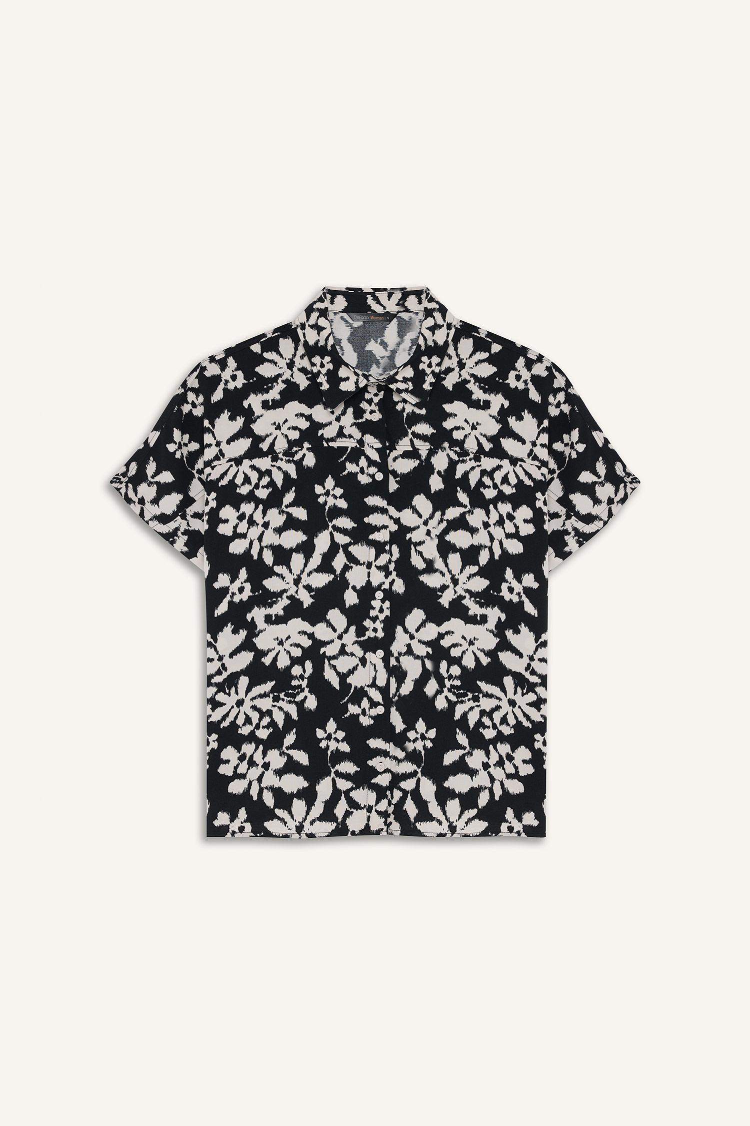 قميص نص ردن مطبوع قصة عادية