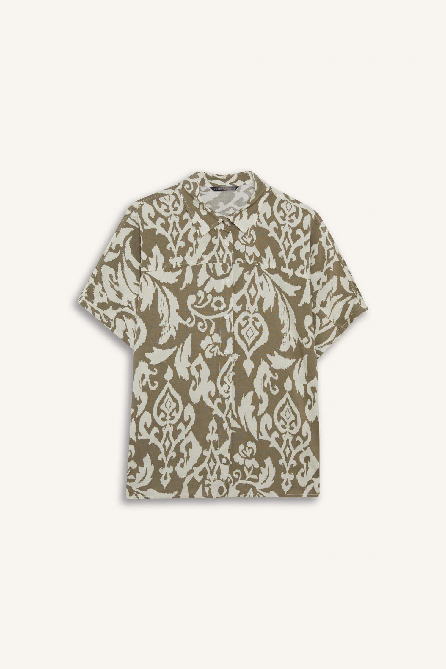 Regular Fit Shirt Collar Printed Short Sleeve Shirt