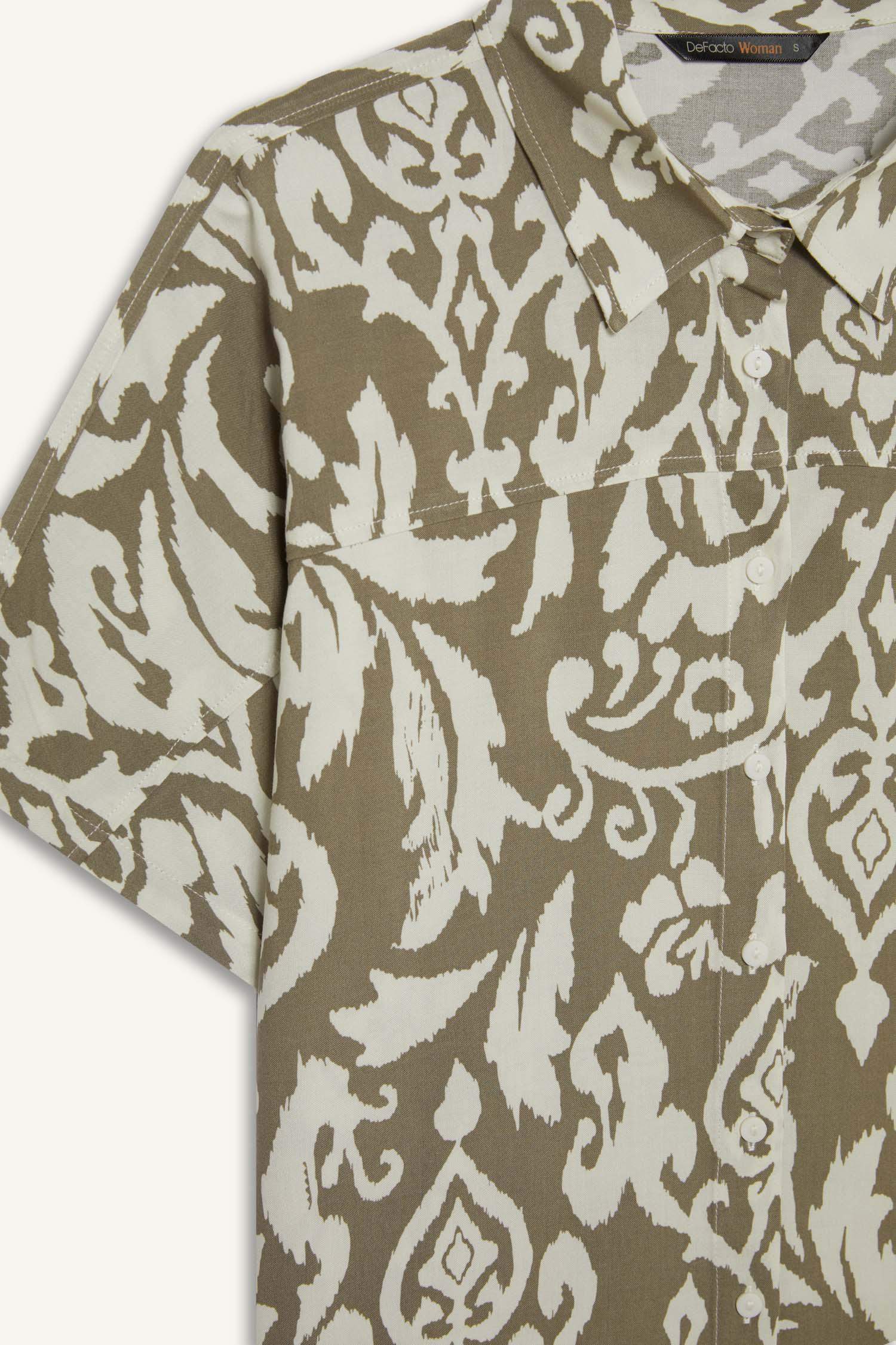 Regular Fit Shirt Collar Printed Short Sleeve Shirt