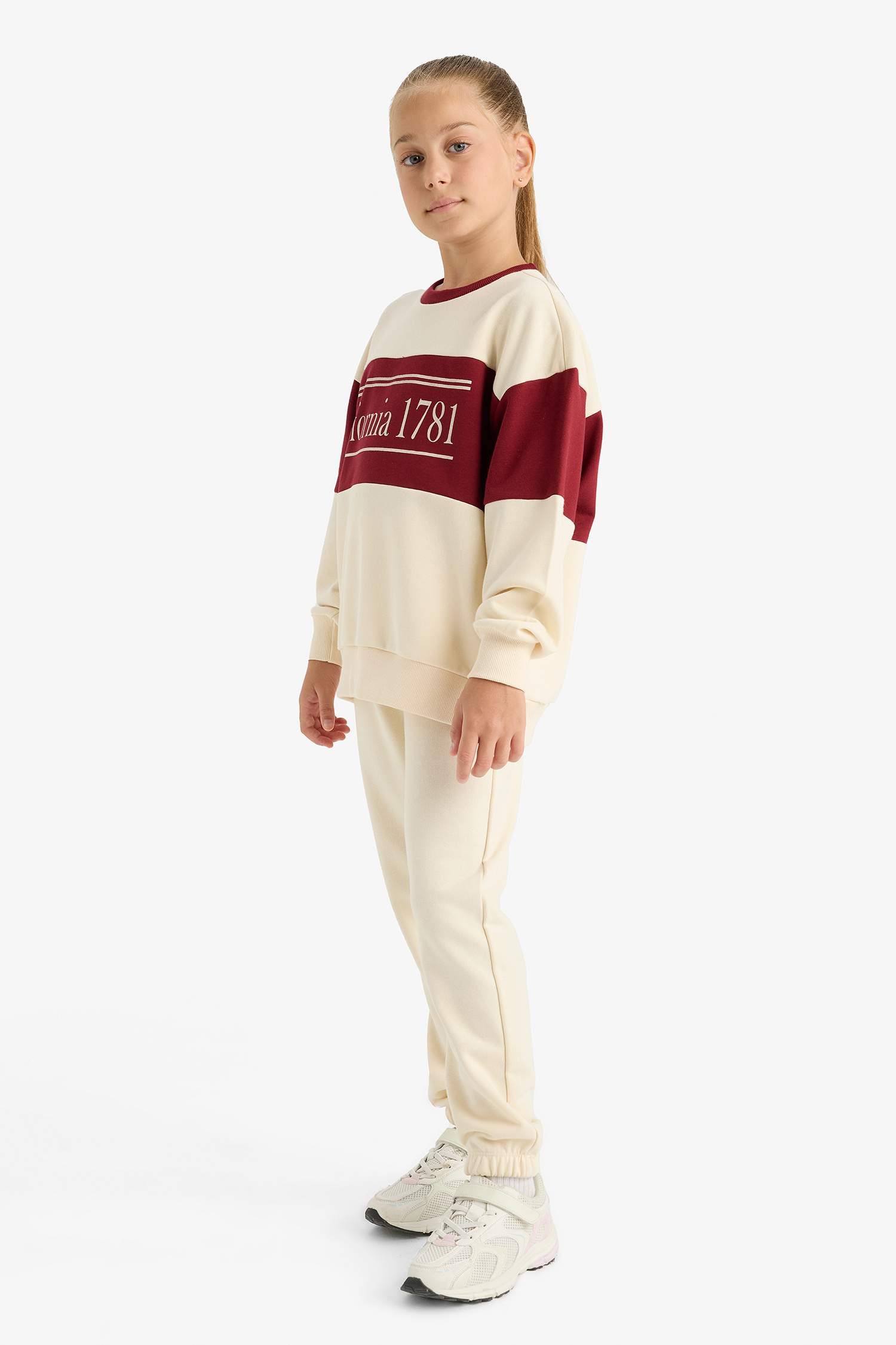 Girl Printed Sweatshirt Sweatpants 2 Piece Set