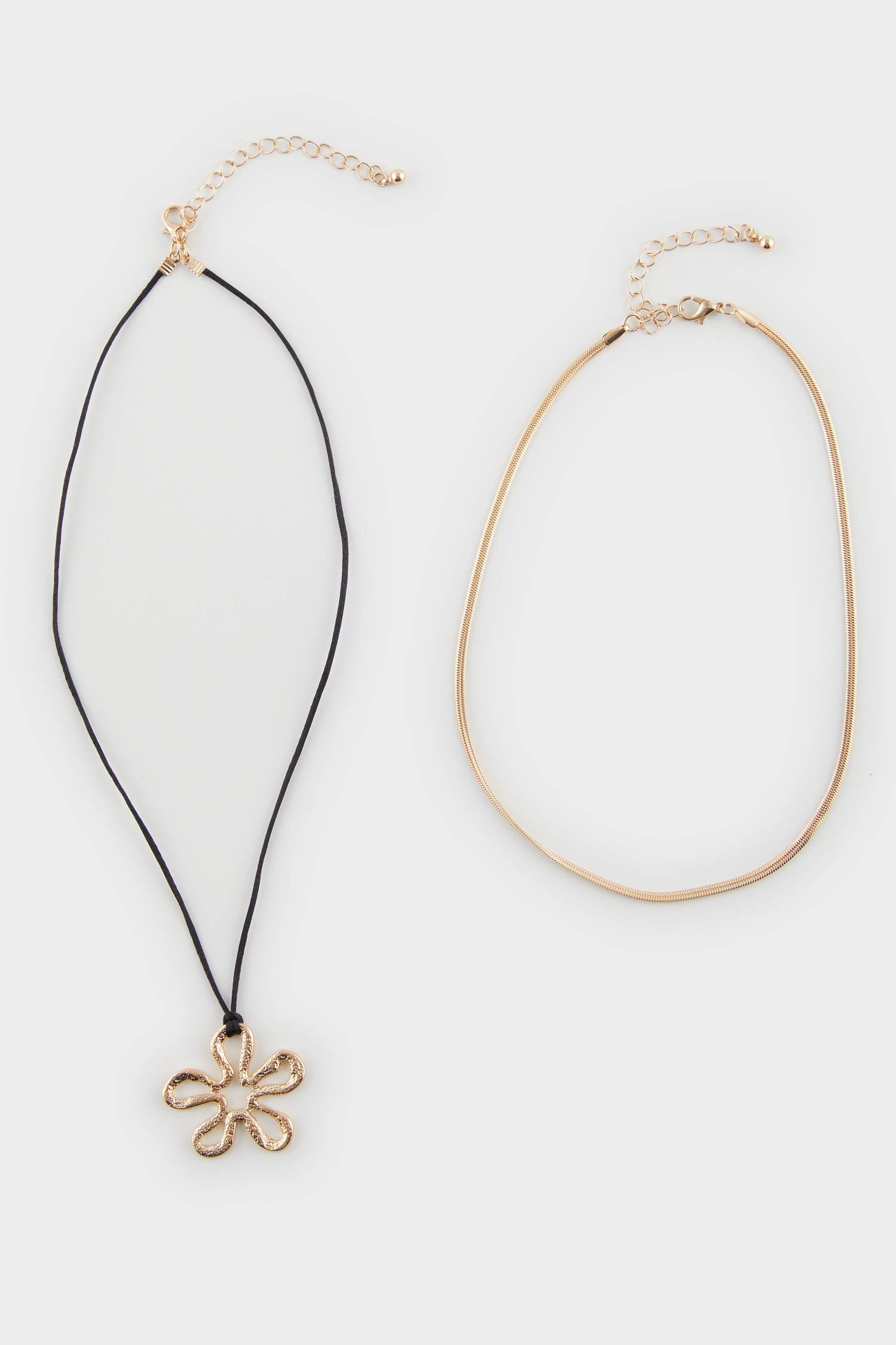 Kadın Çiçekli 2'li Gold Kolye