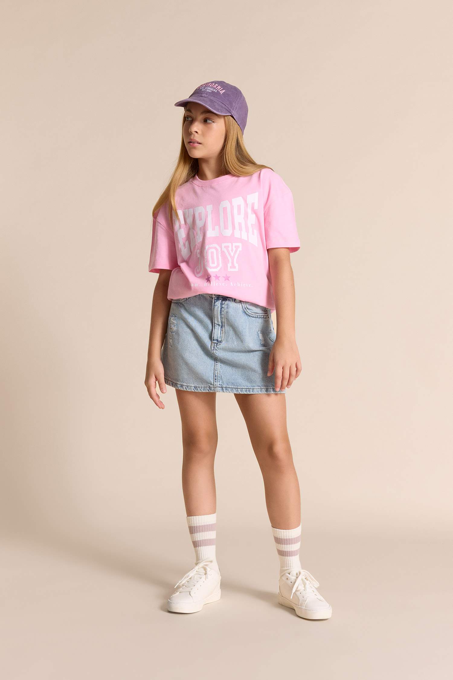 Girl Relax Fit Crew Neck Printed T-Shirt
