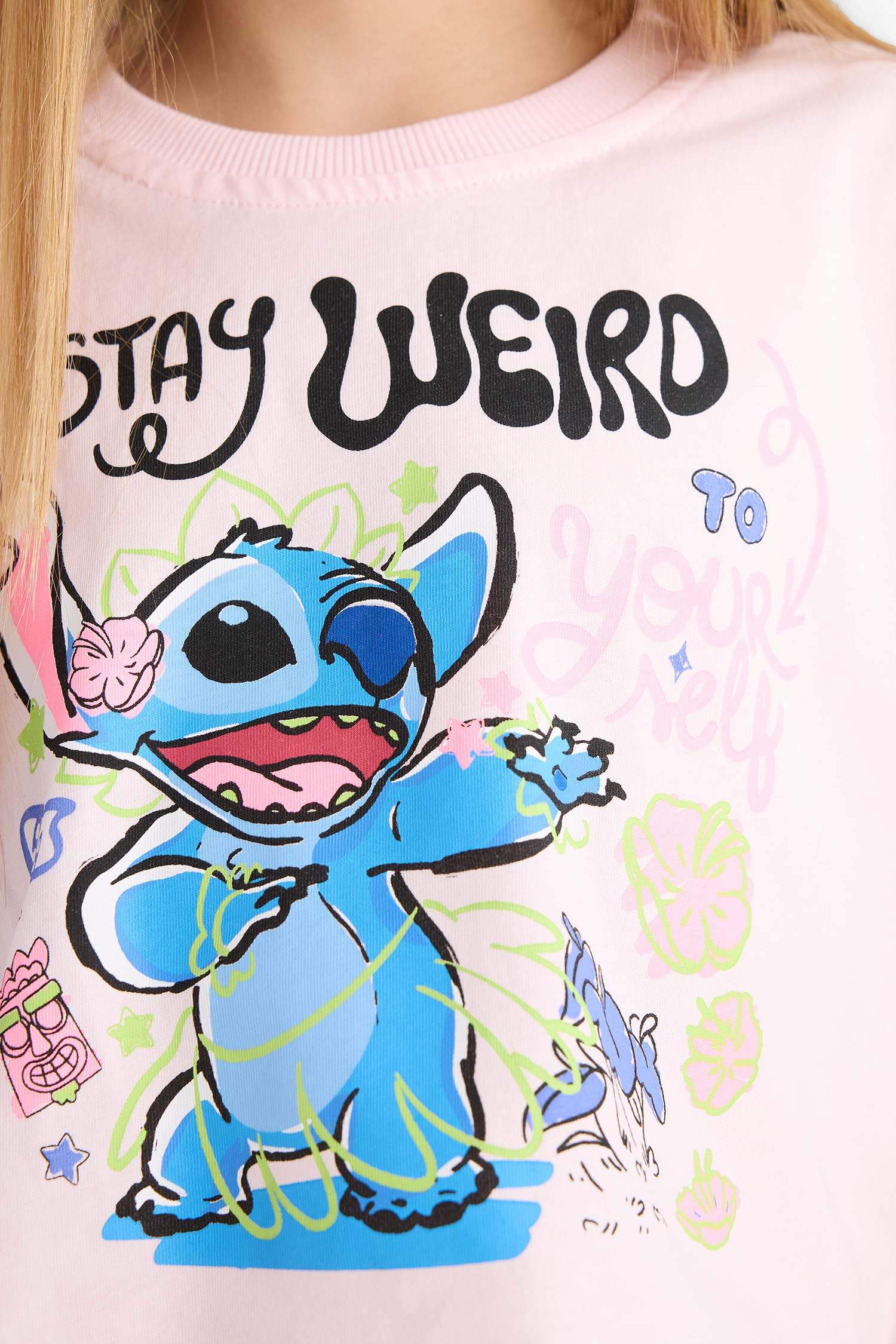 Футболка для девочек Disney Lilo & Stitch с круглым вырезом и короткими рукавами