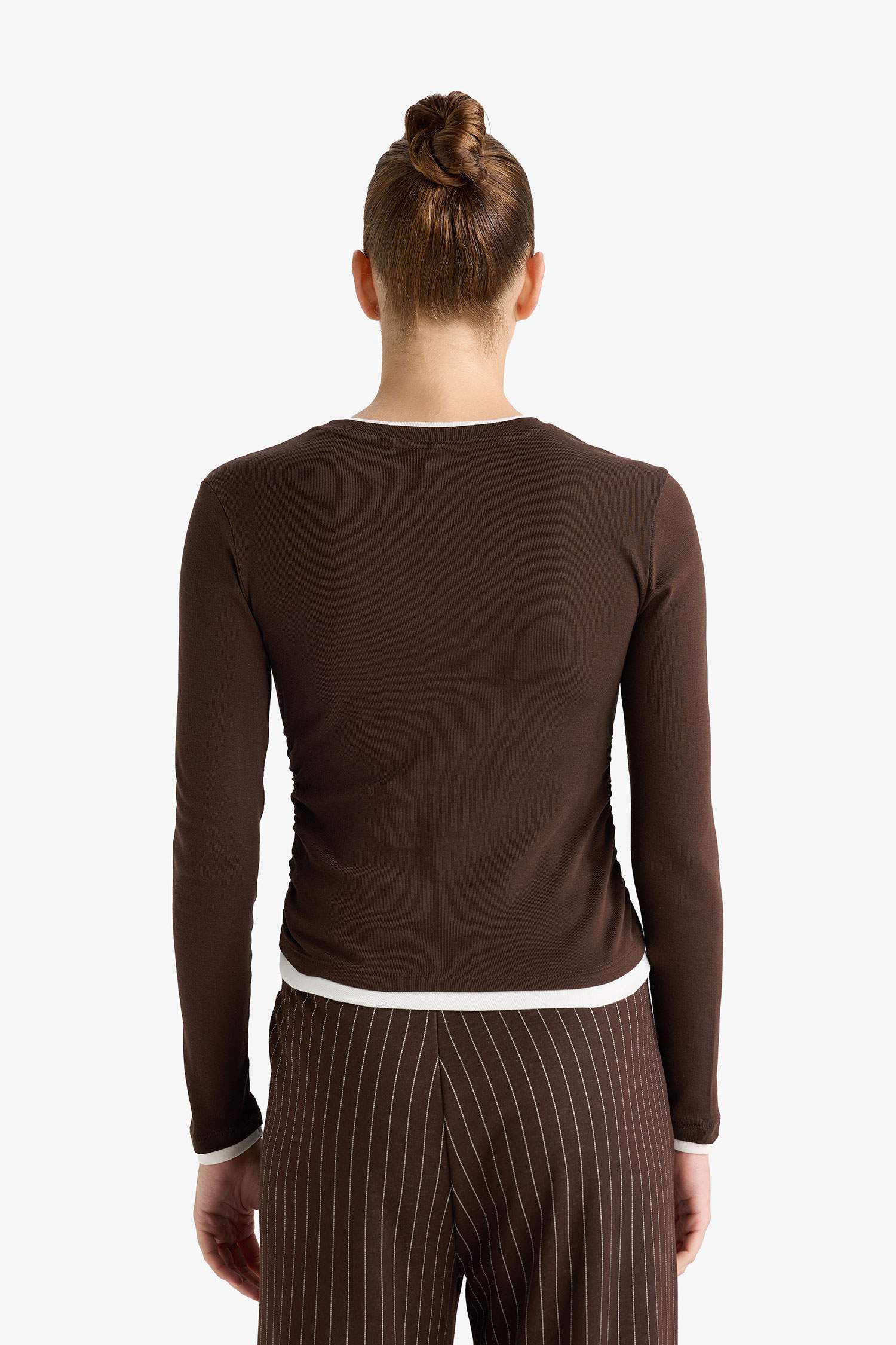 Slim Fit Dar Kesim Bisiklet Yaka Ribana Uzun Kollu Tişört