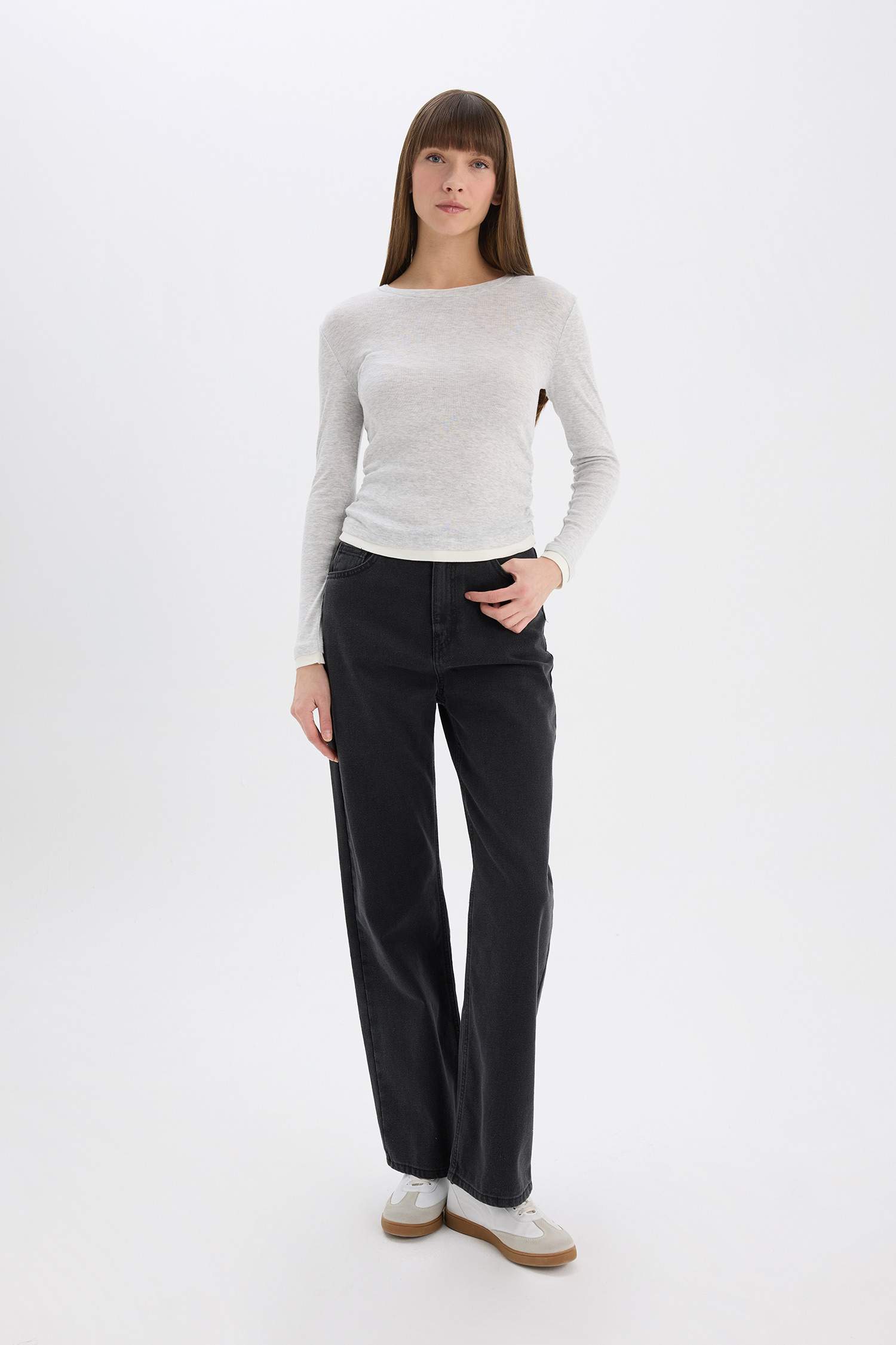 Slim Fit Dar Kesim Bisiklet Yaka Basic Düz Ribana Uzun Kollu Tişört