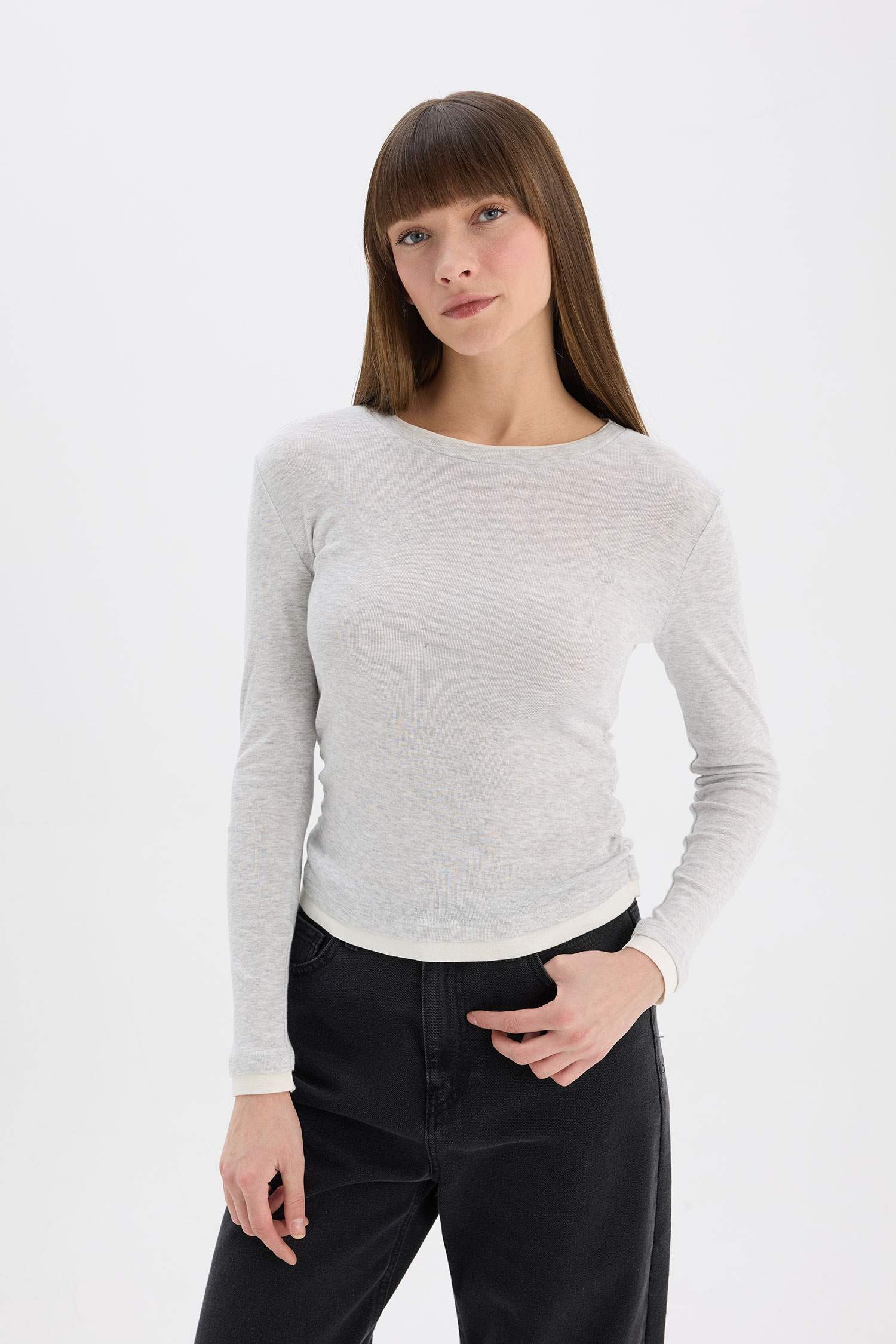 Slim Fit Dar Kesim Bisiklet Yaka Basic Düz Ribana Uzun Kollu Tişört